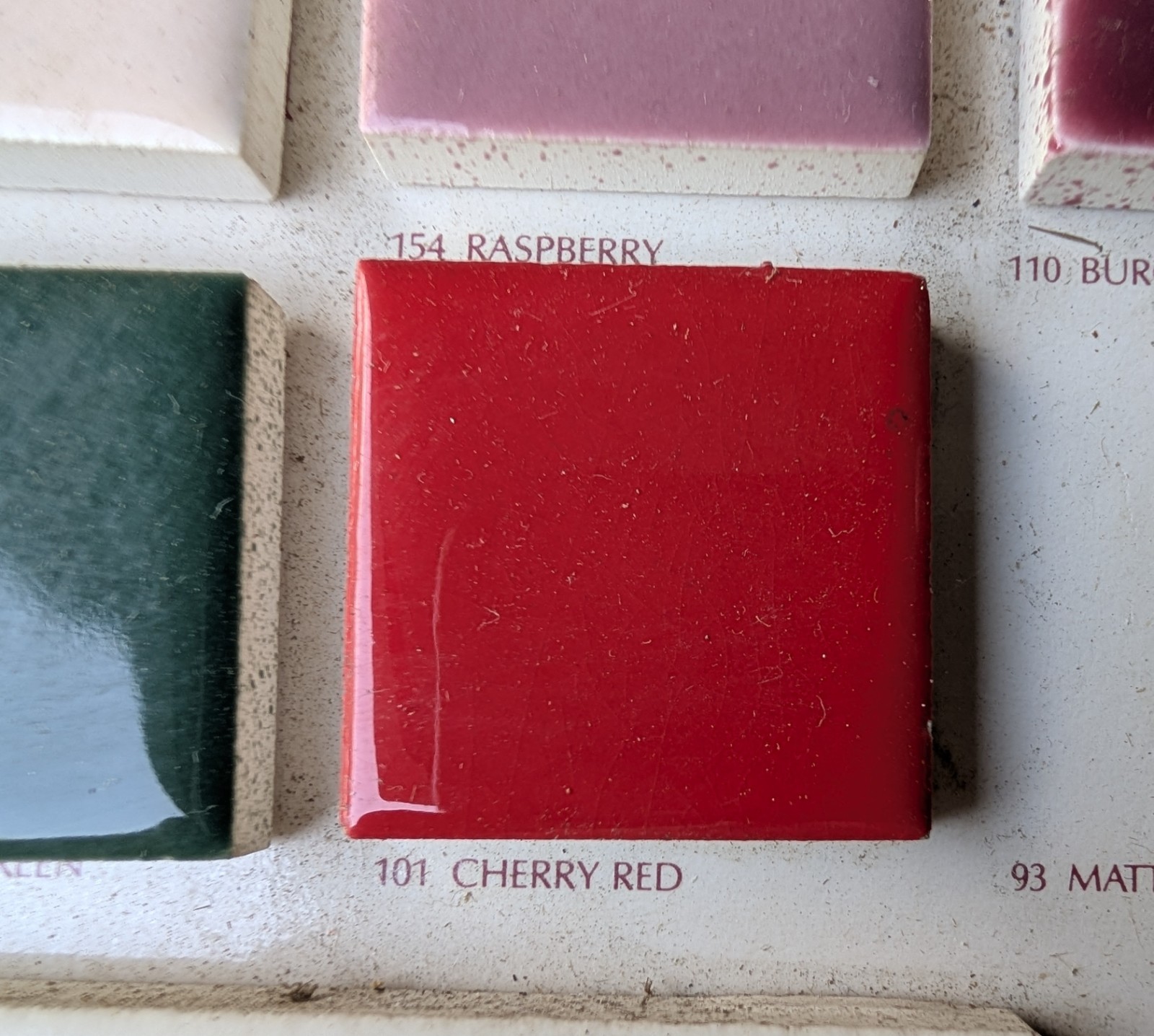 12 pc Glossy Ceramic Tile Sizzle Strip Liners Cherry Red American Olean 1/2″X6″