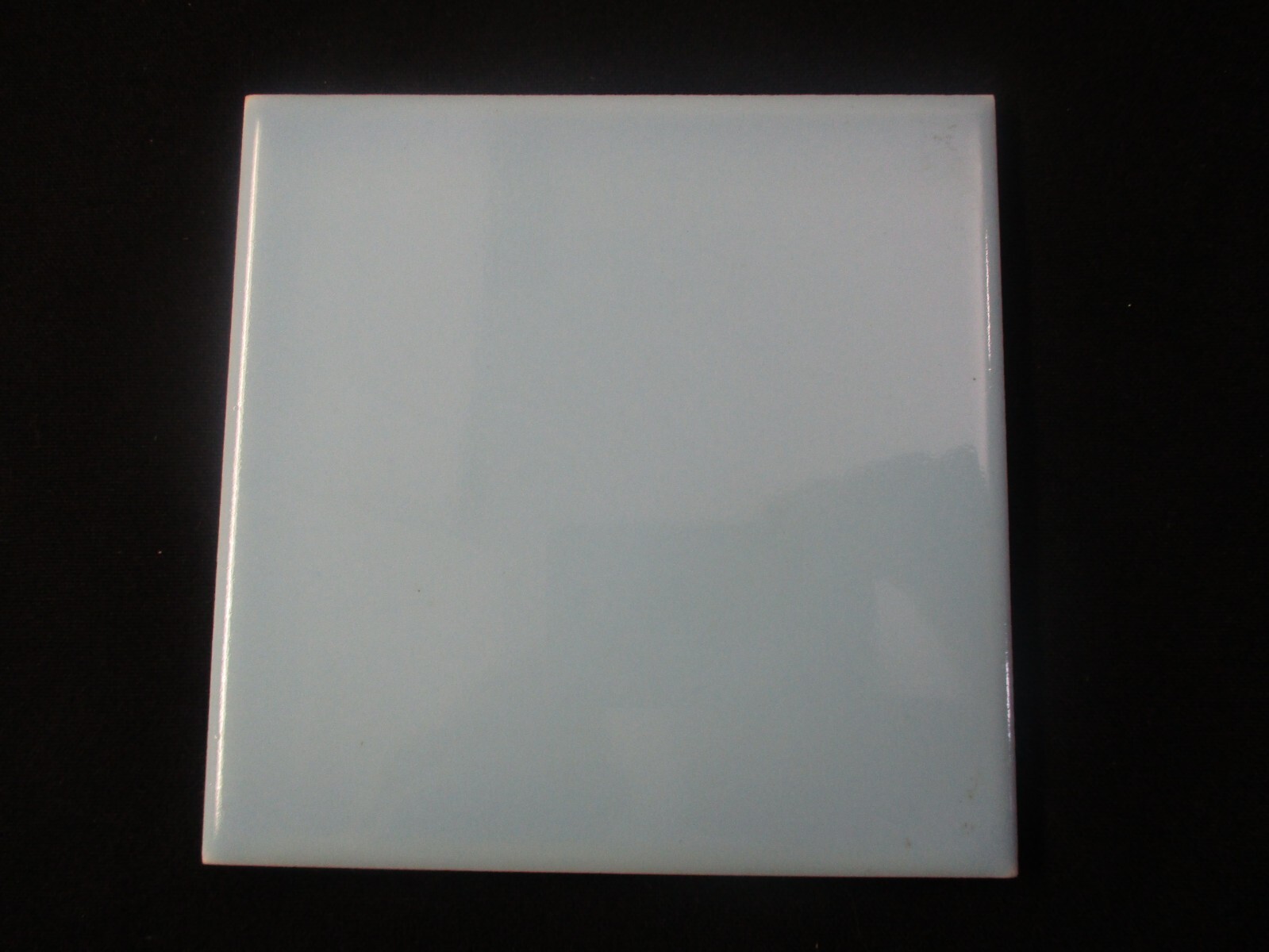 1 Wall Tile Atco USA 4-3/8″ Gloss Light Powder Blue Ceramic 1950s Retro Vintage