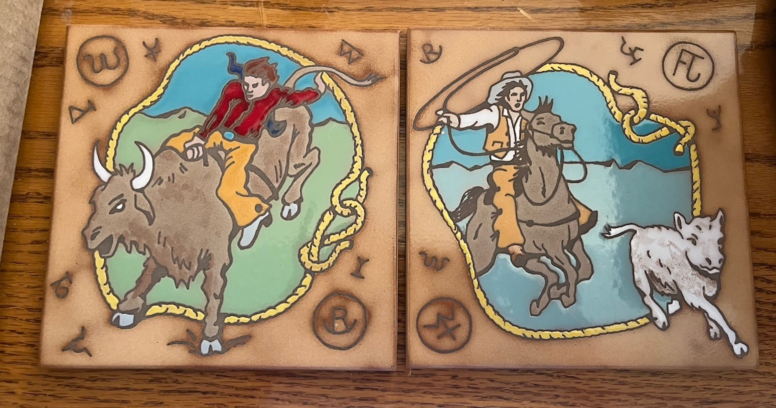 pair of 8″ Western Rodeo clay tiles,BULL RIDER, Supporto per Bicottura Italian