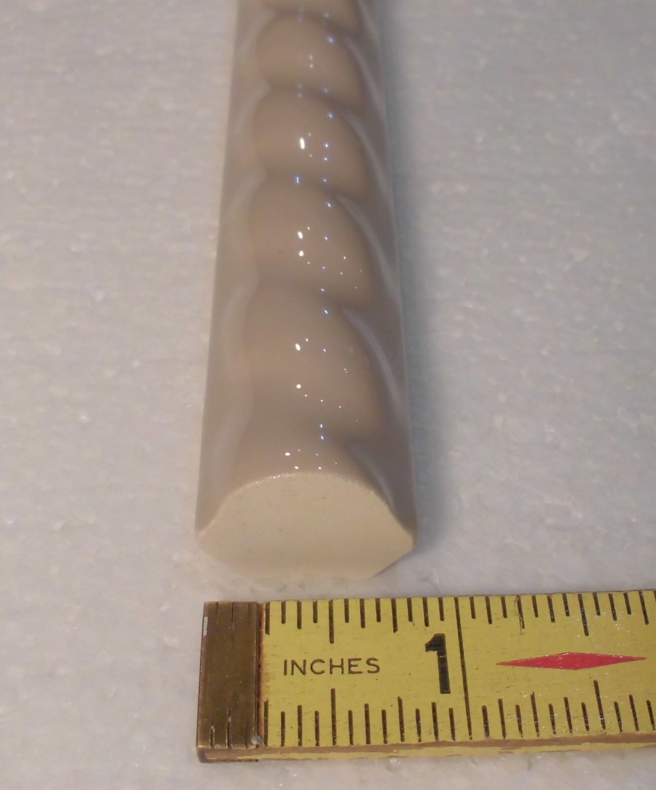 1pc. Darker Fawn Beige Color, Ceramic Sizzle Liner Rope Tile 3/4″ X 6″ NEW