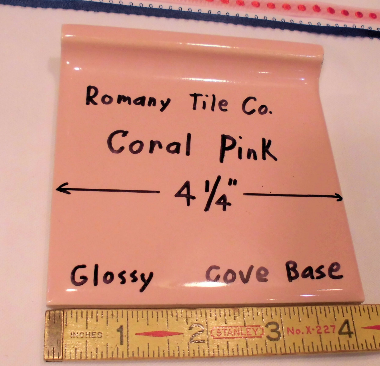 1pc. *Coral Pink* 4-1/4″ Glossy Ceramic Cove Base Tile; Romany Co. Flat Top
