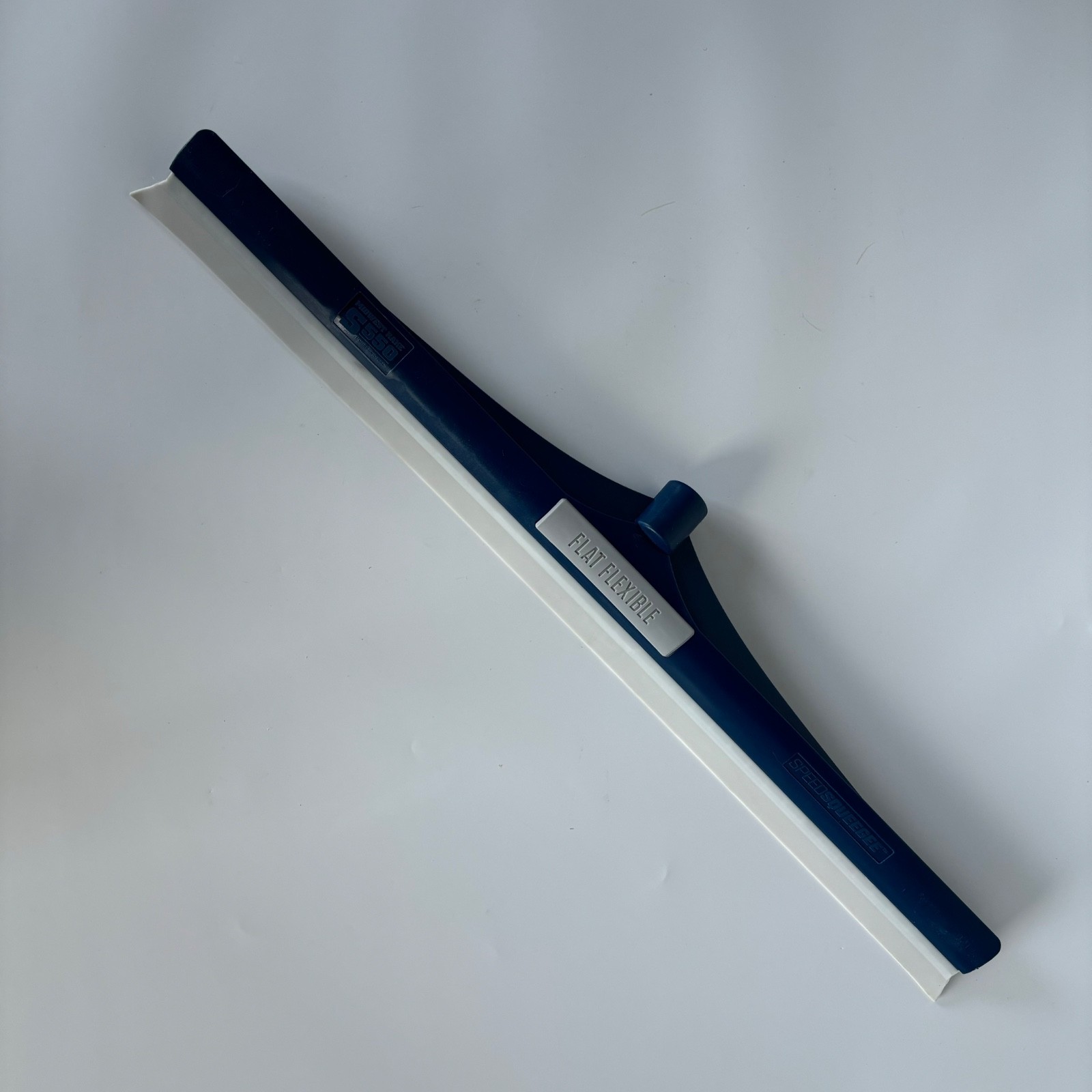 Epoxy Flooring Tools 24 Inch Speed Rubber Squeegee Light Weight Notched Blade