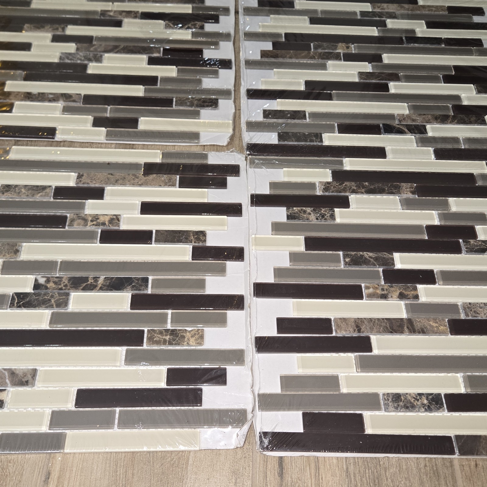 6 Sq Feet -American Olean Linear Mosaic Tile Glass Stone Black Brown Cream 12×13
