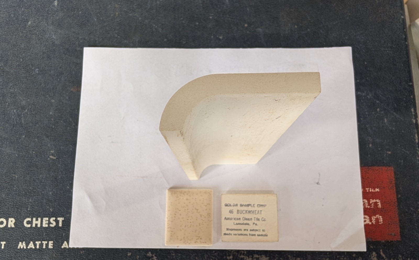 1 pc Ceramic Tile Bullnose A4200 mud cap American Olean 46 Buckwheat Beige speck