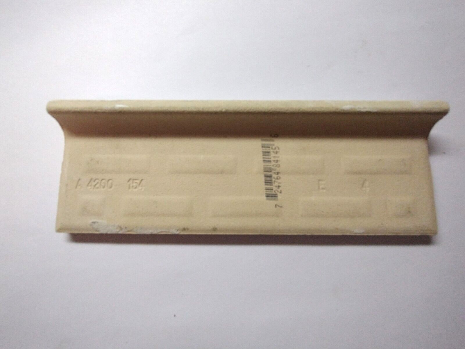 US Ceramic A 4200 Bright Snow White 6″x2 Radius Wall Tile Outside Corner Cap Vtg