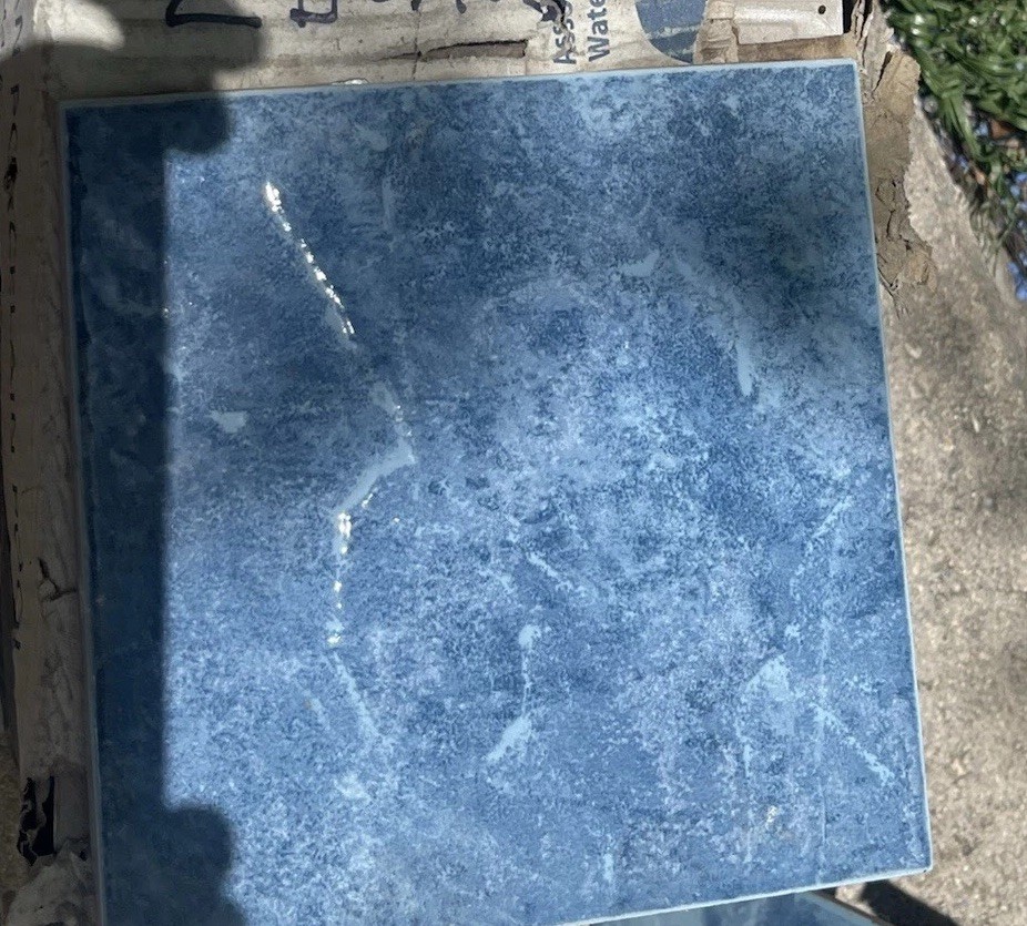 Blue 6” x 6” swimming pool tile 39 pieces porcelain Italy Glazed 9.75 Sq Ft