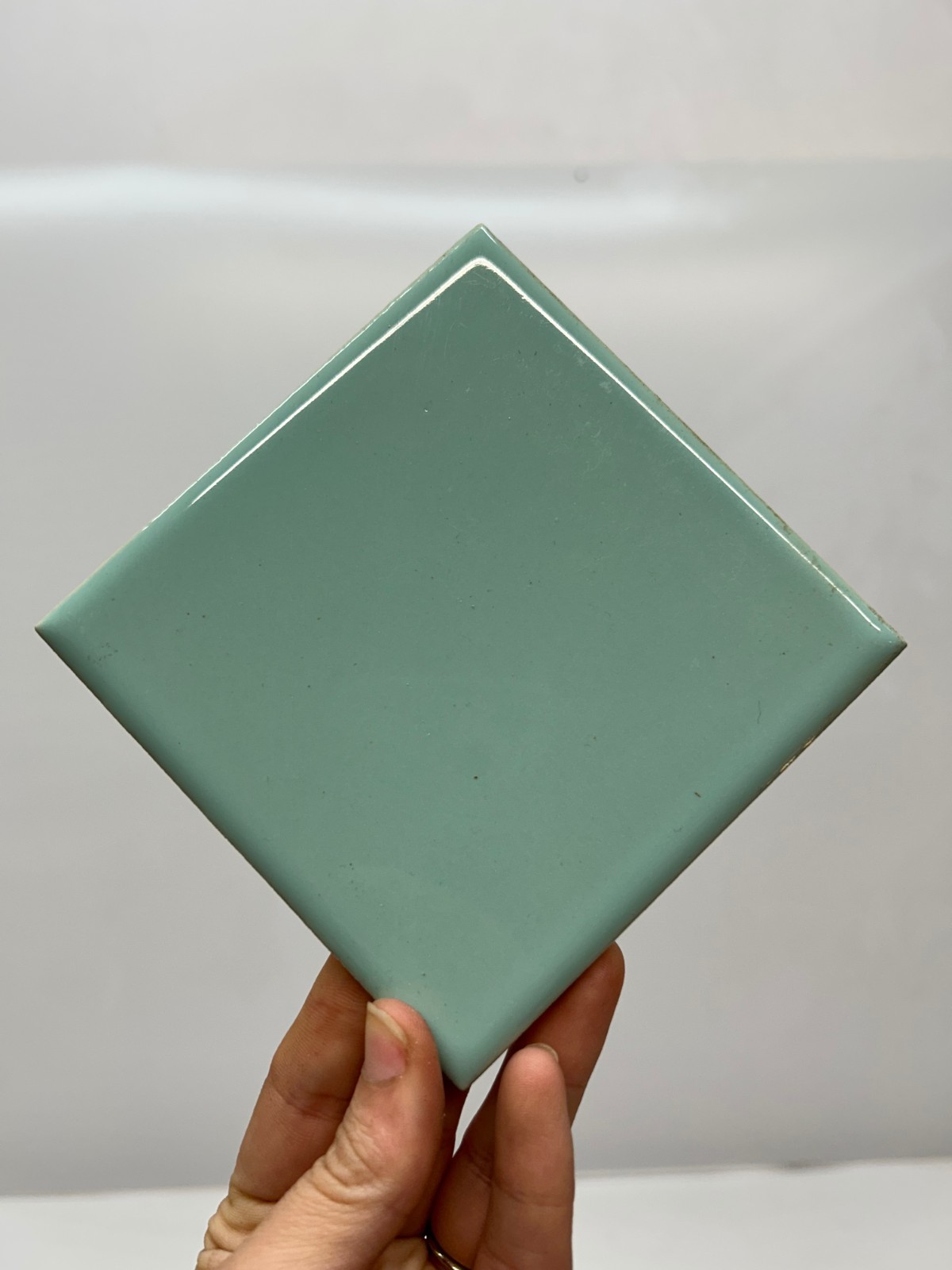 60 Vtg USQTCO Romany Ceramic Tile Blue Green MCM 4.25″ Tiles Kitchen Bath Used B