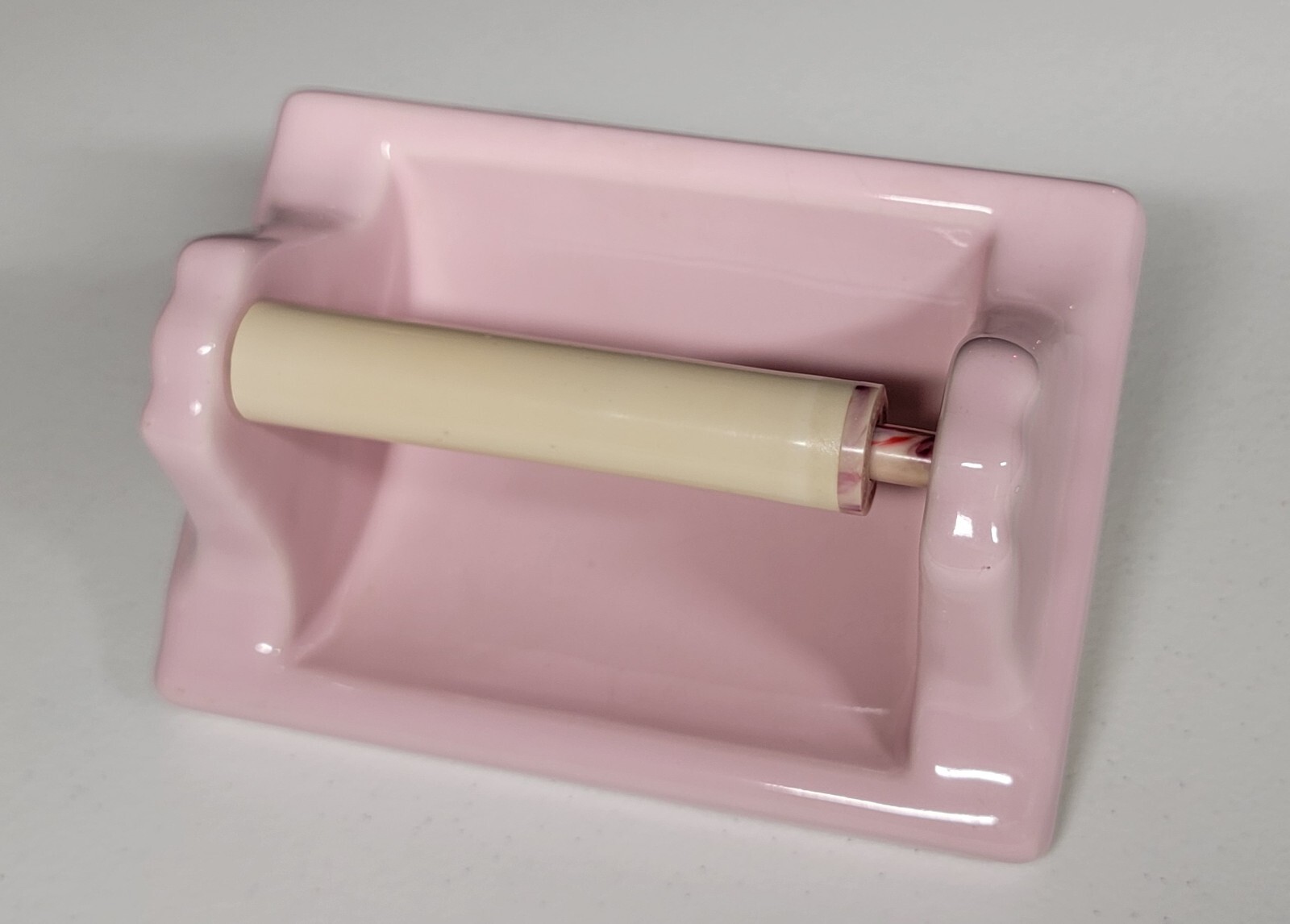 Romany Spartan Glossy Coral Pink Toilet Roll Holder (Pristine Shape)