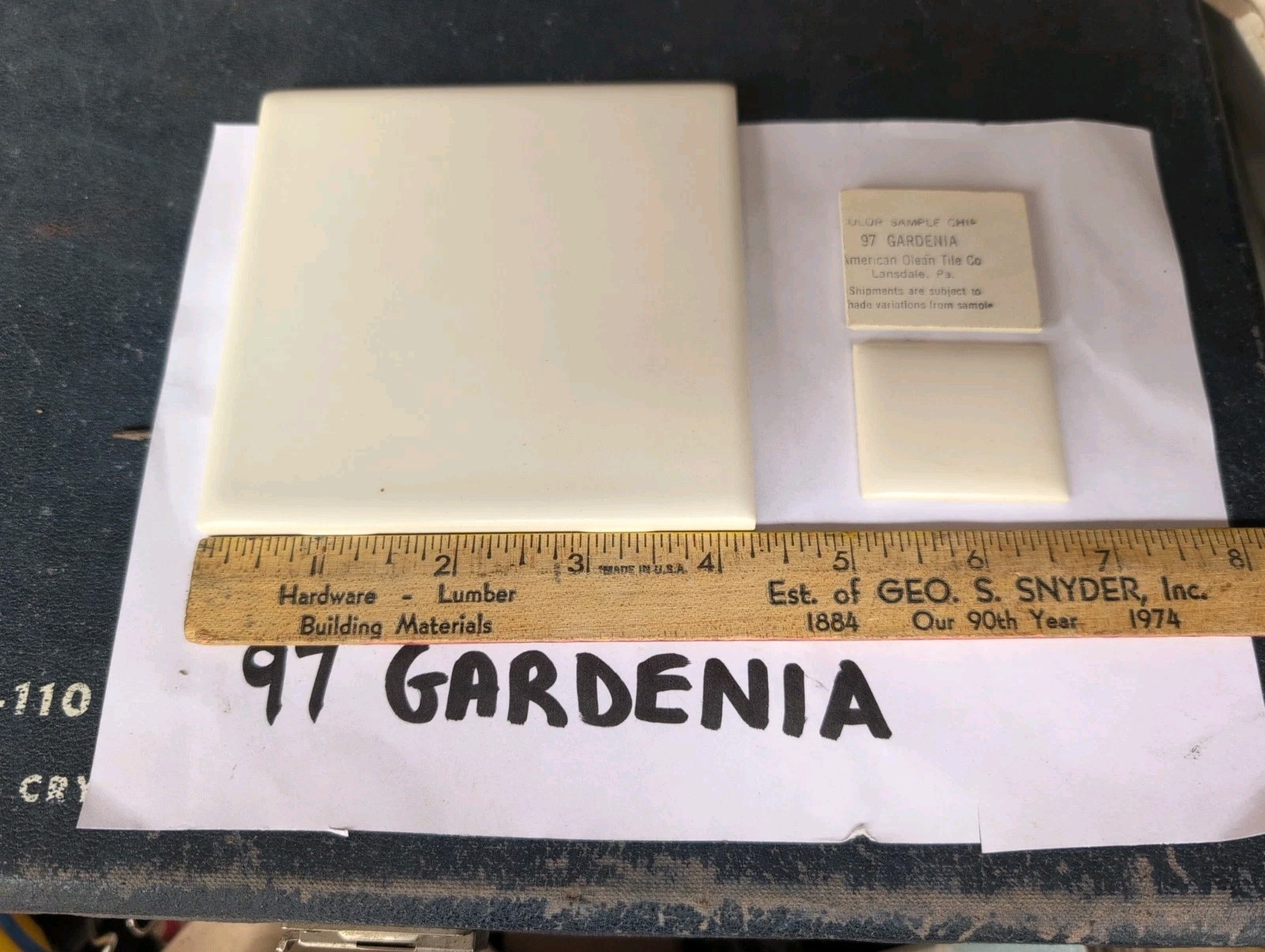 2 pcs American Olean Ceramic Wall Tile 4-1/4″ Bullnose Gardenia NEW Color 97 USA