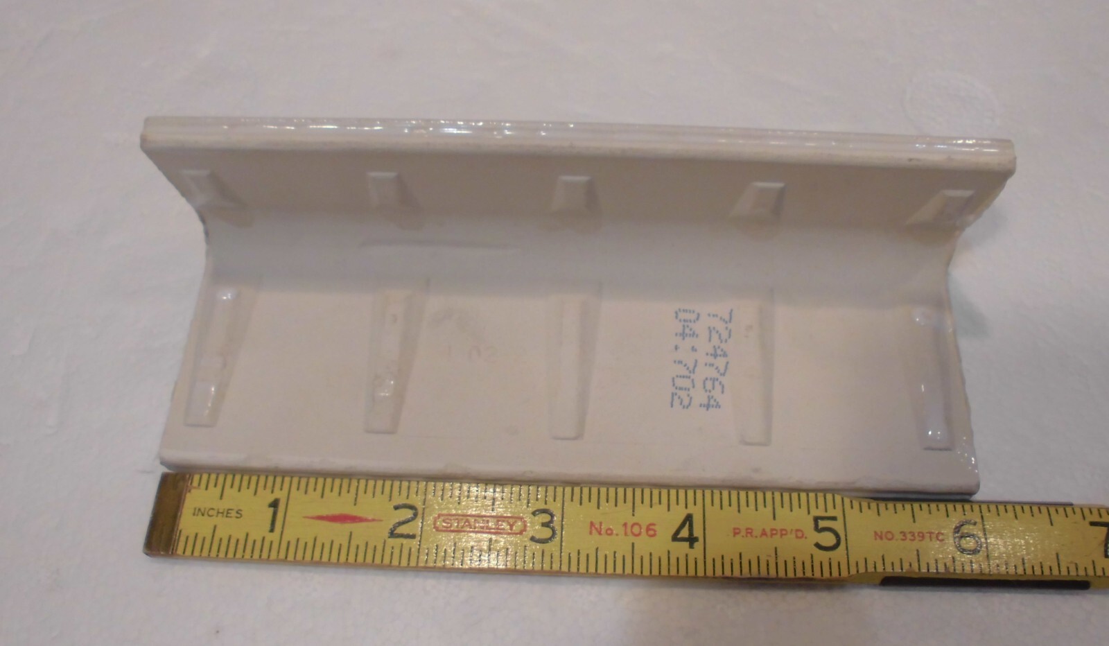 1 pc. Gloss White #U-073: V-Cap Ceramic Trim Countertop Tile: Reversable, U.S.A.