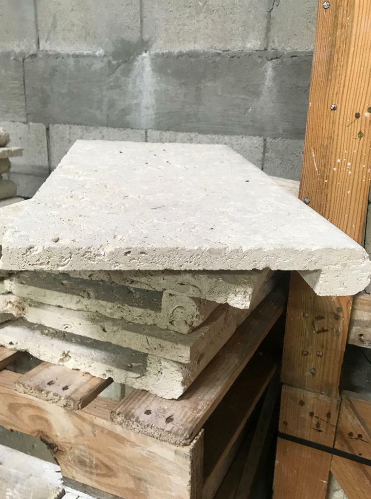 CORALSTONE NATURAL POOL COPING REMODELING 12″X24″X 3/4″ edge 1.3/4″