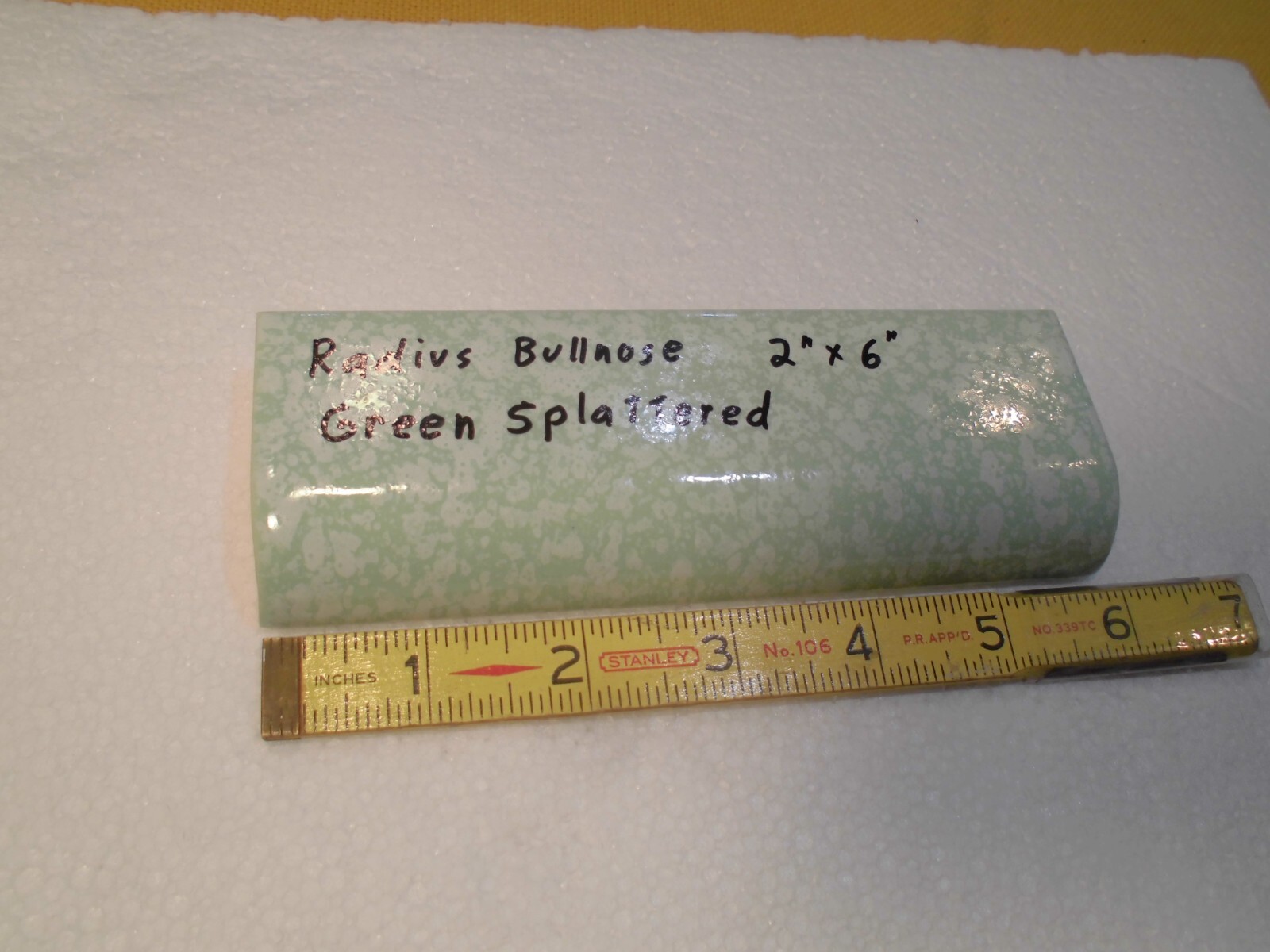 1 pc. “Pale Green Splattered” Ceramic Tile: 2″ X 6″ Glossy Radius Bullnose: NOS