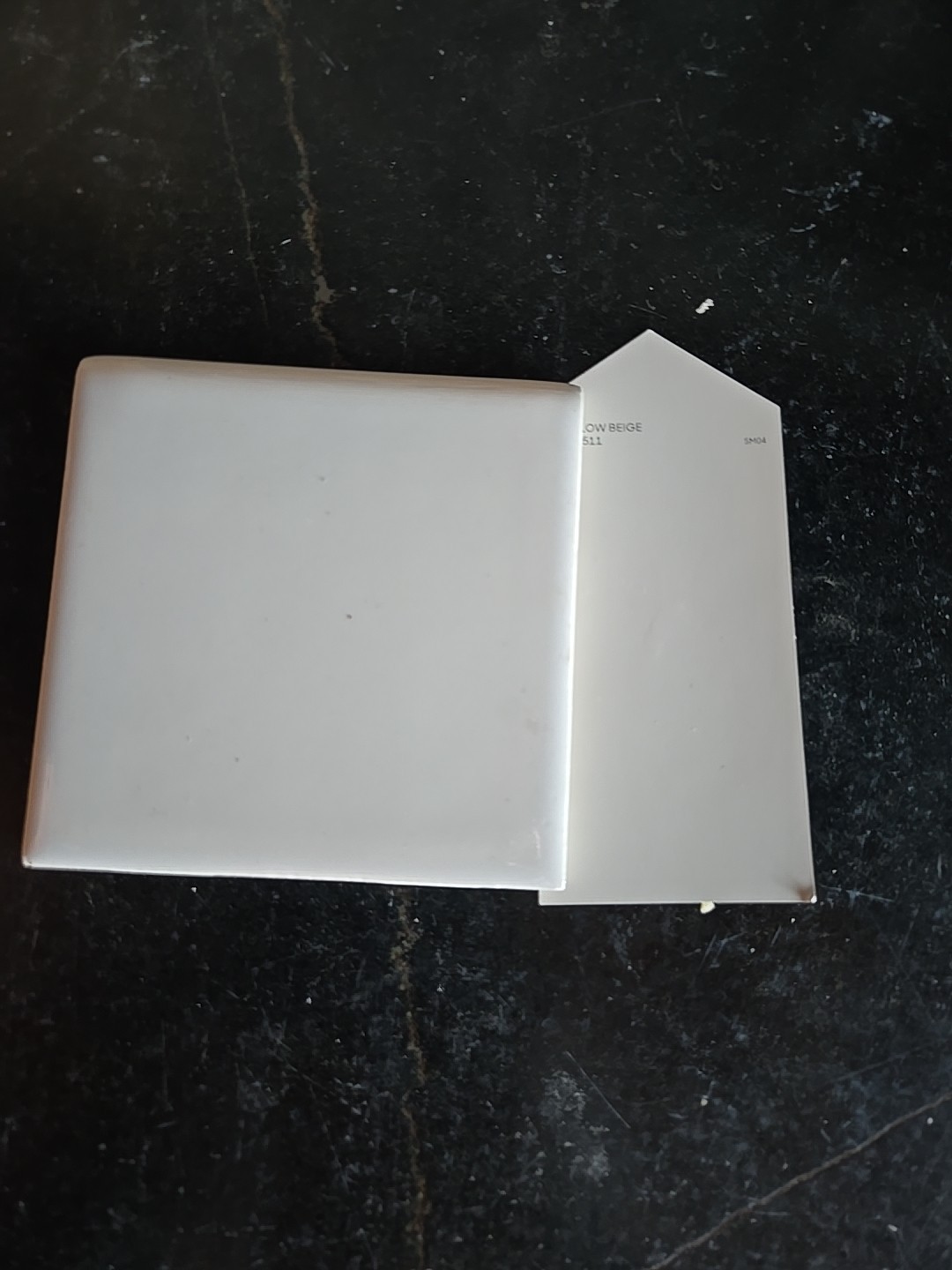 Vintage S 4 1/16″ Bullnose Self Spacing Light Tan Tile NOS