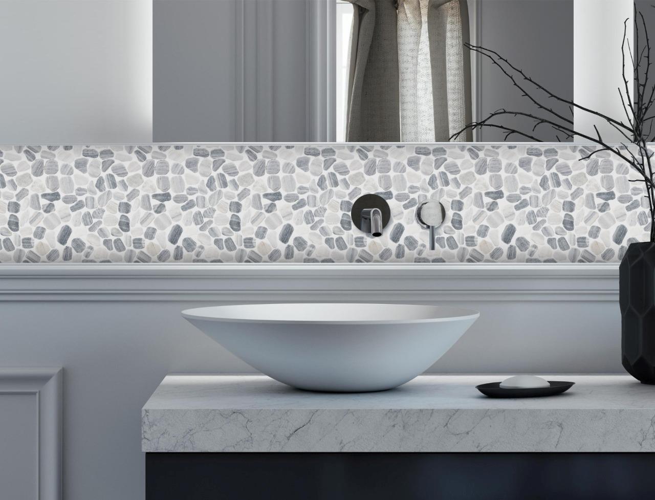 Simple Tile – Marble Mosaic Tile “River Rock Collection” MM 9503 – Salt & Pepper