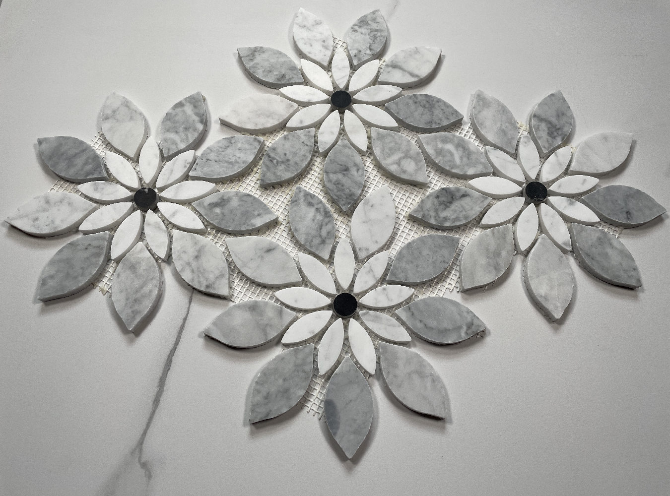 C9H7XH Wildflower Carrara Marble Rain Flower Mosaic Tile Bardiglio Honed