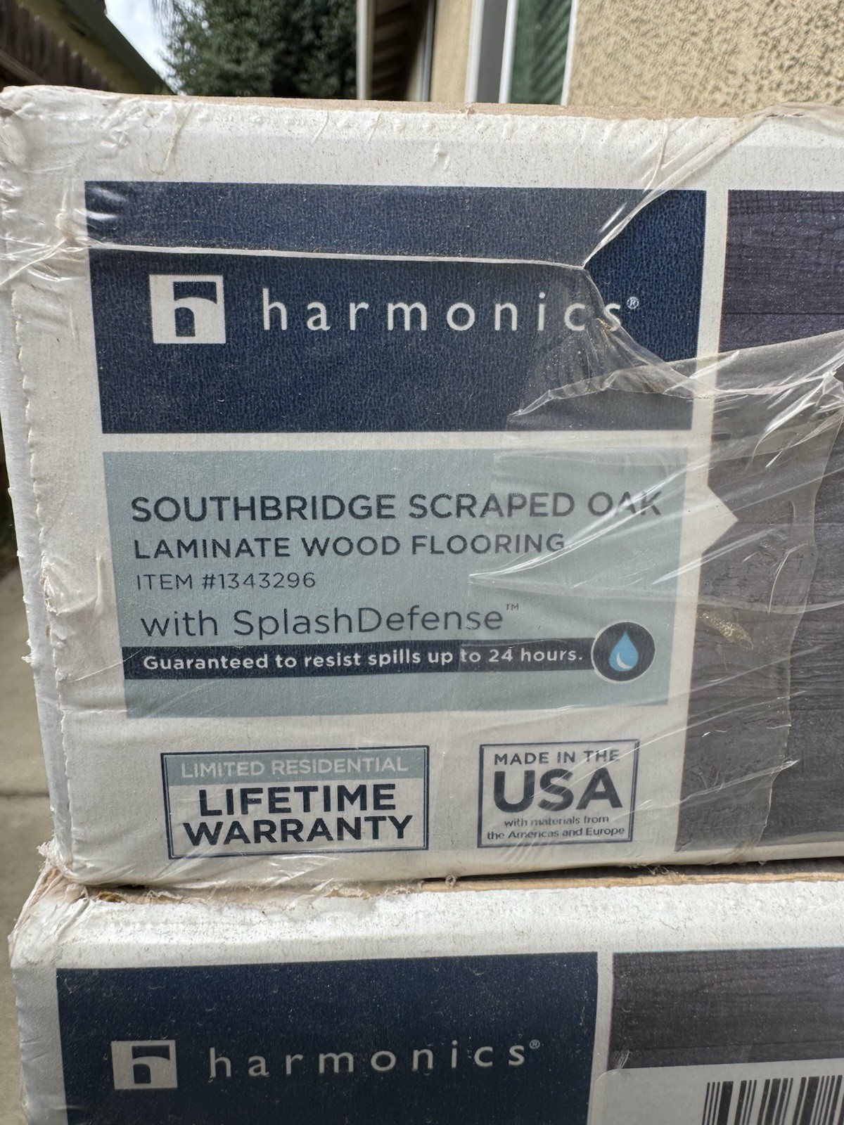 Harmonics Southbridge Oak Gray Scraped Low Gloss Plank 18.14 sq ft 1343296