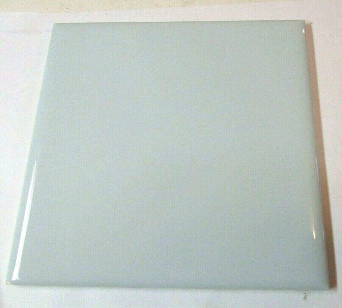 1 Wall Tile VB France 4-5/16″ Sq Pale Sky Blue Ceramic Field Corner Bullnose MCM