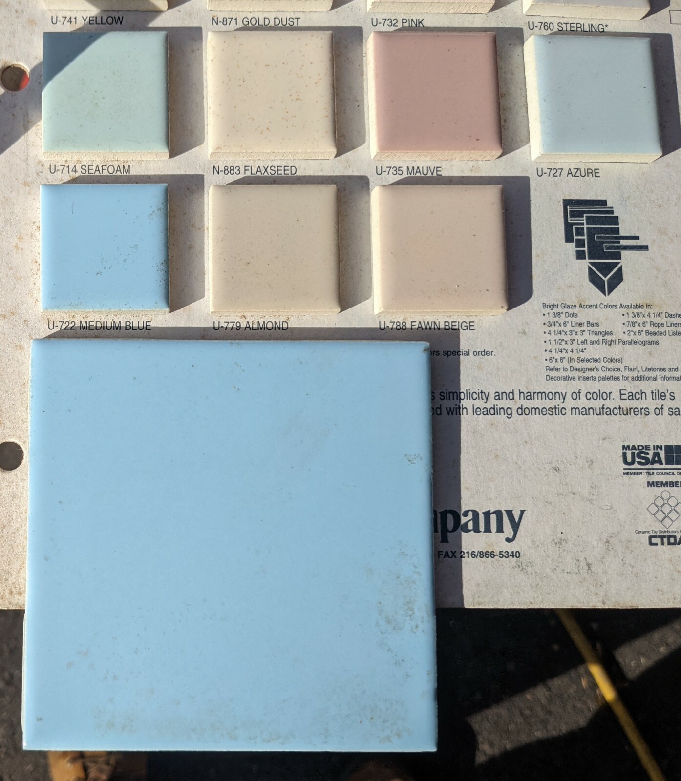 2 pcs United States Ceramic Wall Tile 4 1/4″ Medium Blue NEW Color U-722