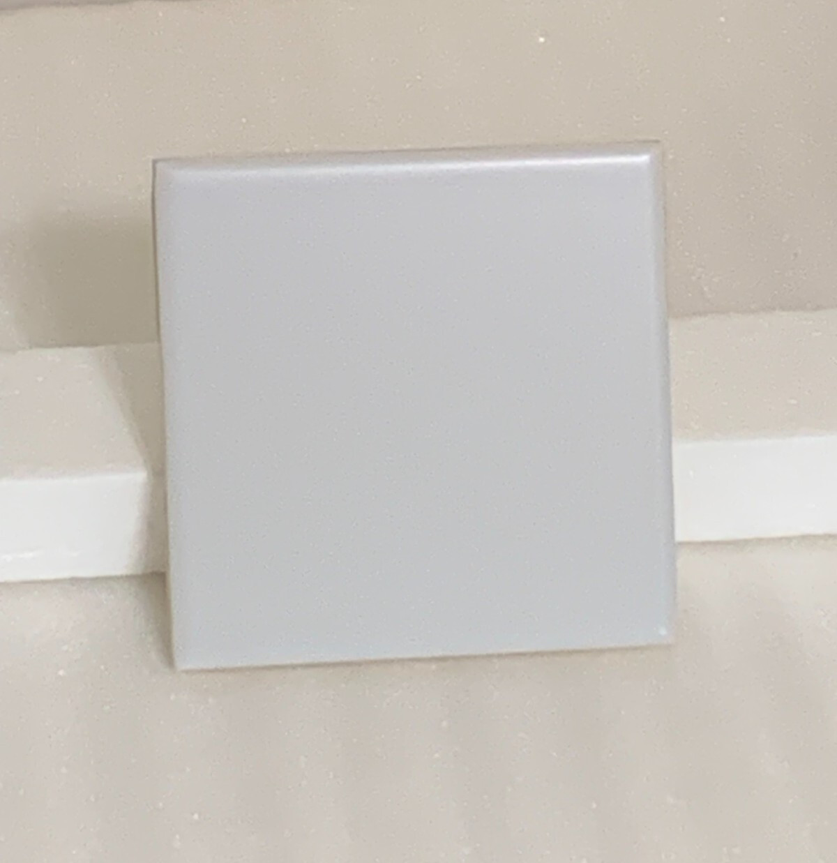 New (nos) Florida Ceramic Tile Pearl 4 3/8″ x 4 3/8″ Matte