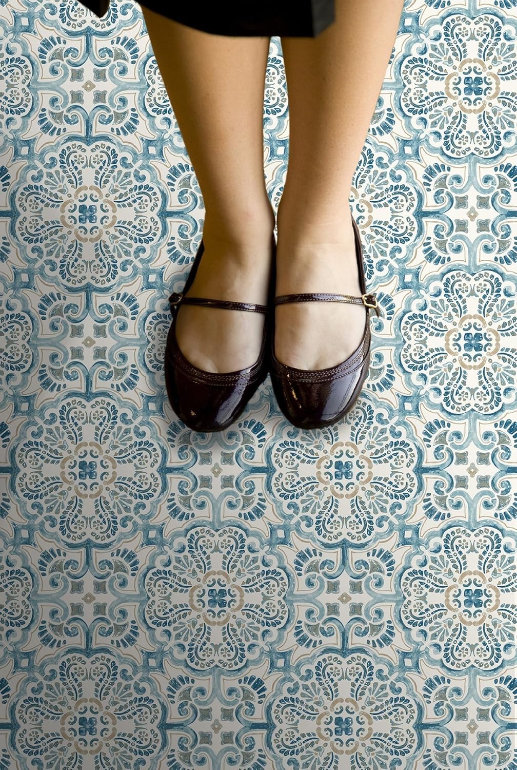FP2477 Fontaine Peel & Stick Floor Tiles, Blue