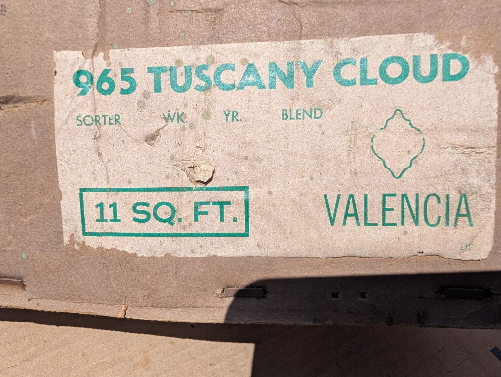 2 pcs Tuscany Cloud #965 American Olean Bumpy White Arabesque Valencia USA 1980s