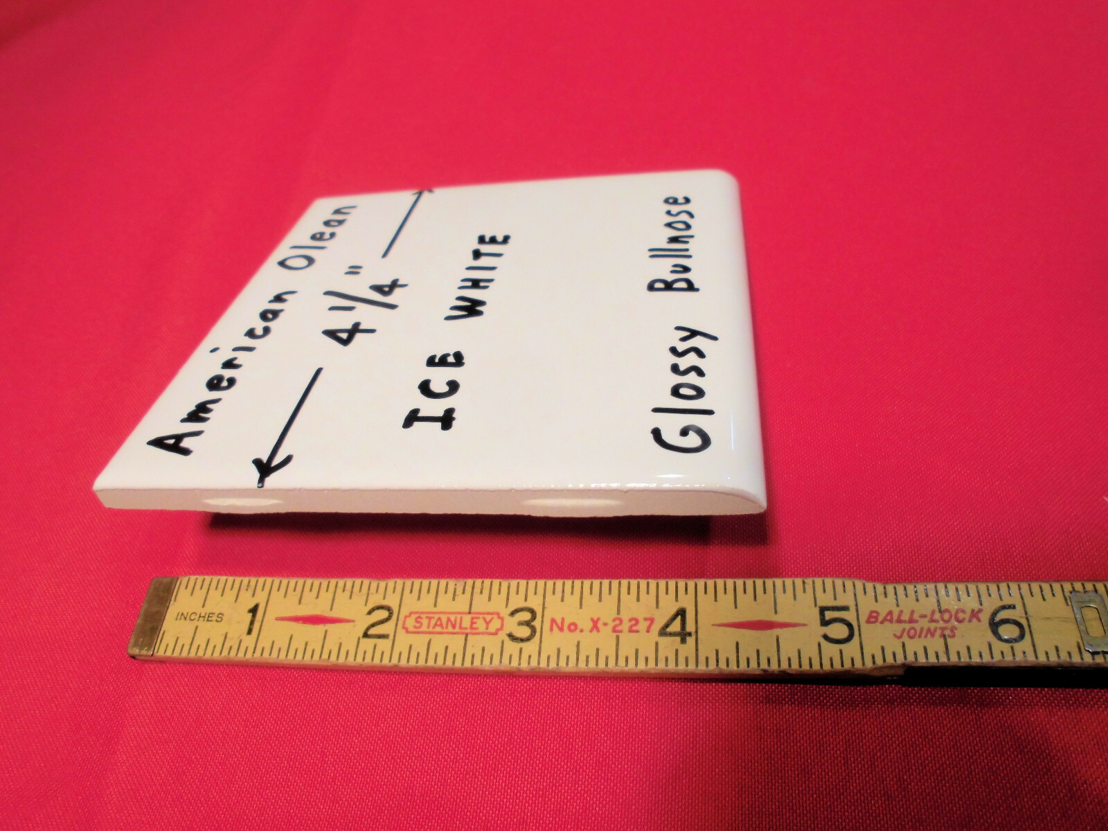 1 pc. *Brightest Ice White* 4-1/4″ Ceramic Bullnose Tile by American Olean; New
