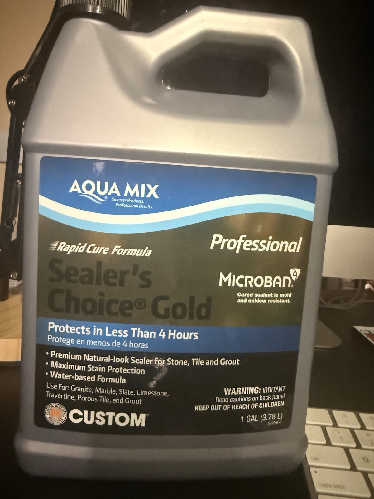 Aqua Mix Sealer’s Choice Gold 1 Gallon Penetrating Sealer