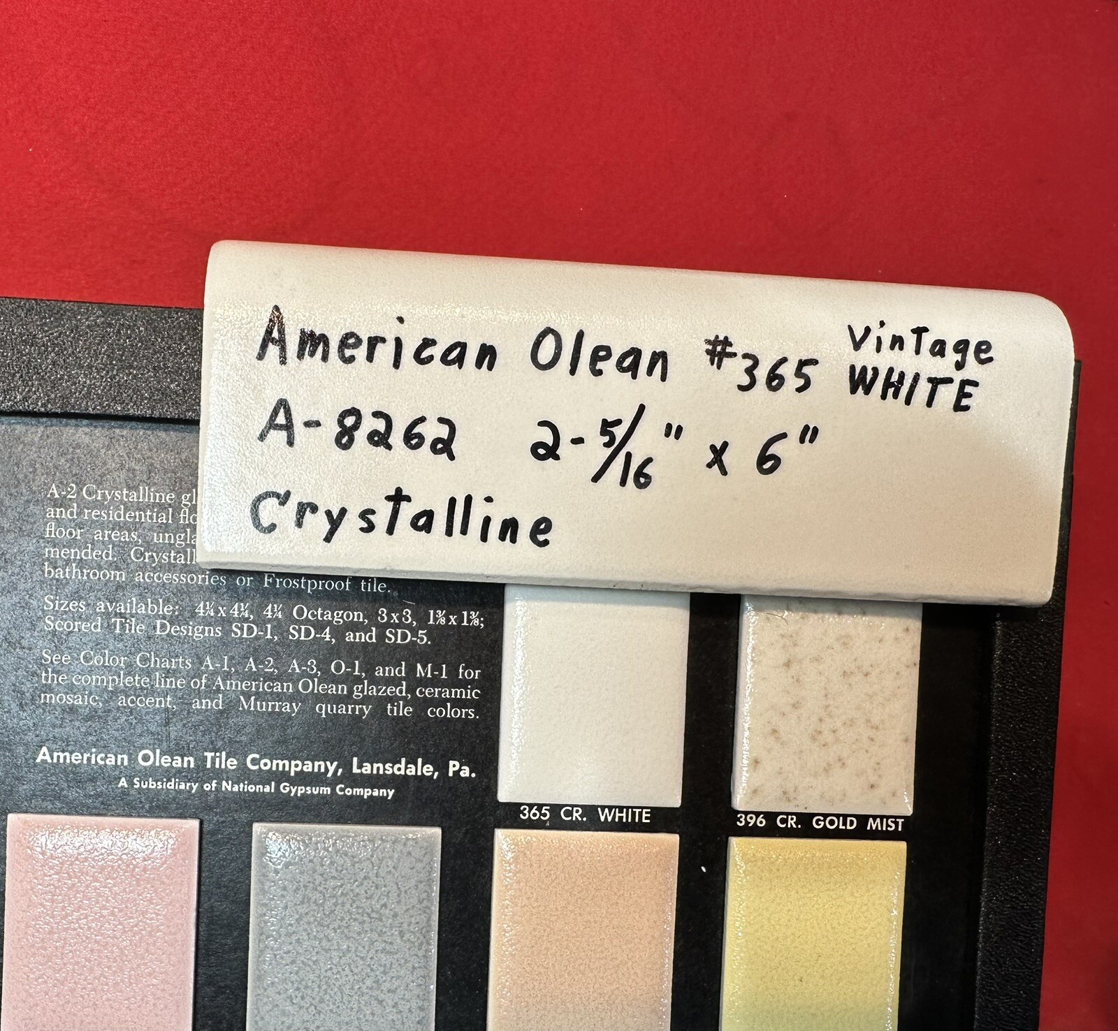 1pc. Off-White V-Cap Crystalline Ceramic Tile: Counter-Top Edging American Olean
