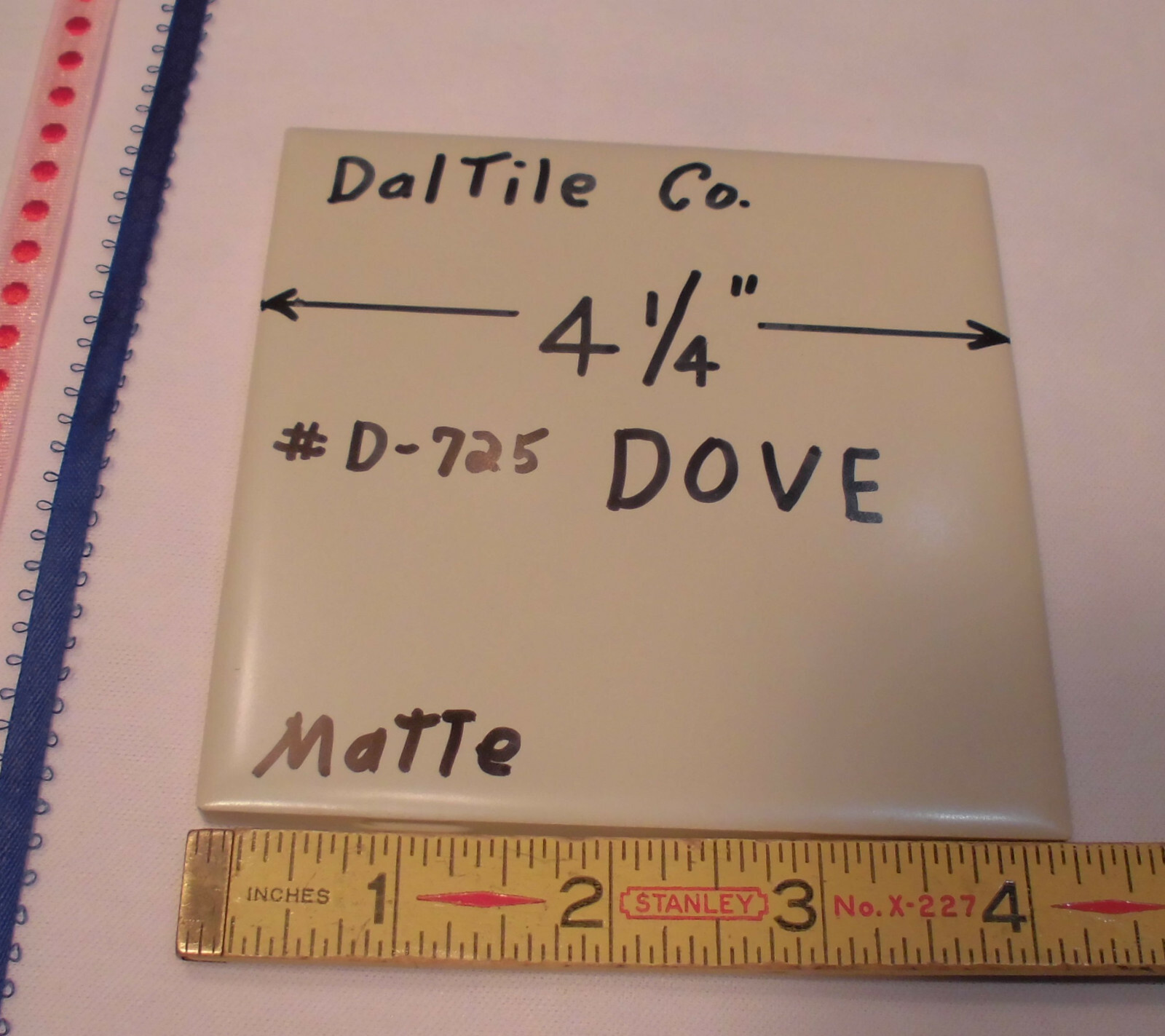 1 pc. Dove-Lite Gray; Matte Ceramic Tile by Daltile #D-725; 4-1/4″ New Stock
