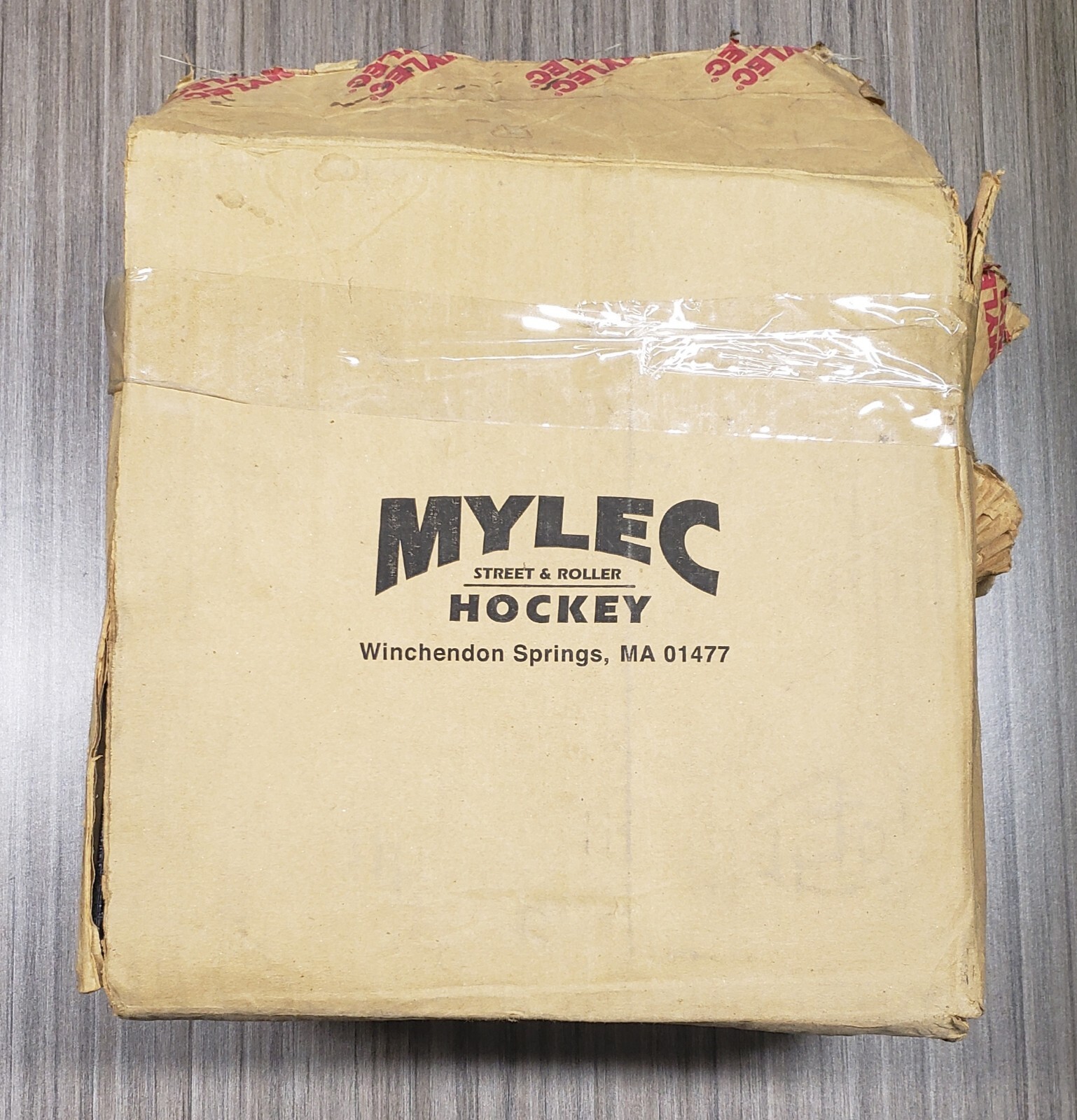 12 New 12″ x 12″ Mylec Dekmat # 990 Black Slip Resistant Floor Tiles Case Hockey