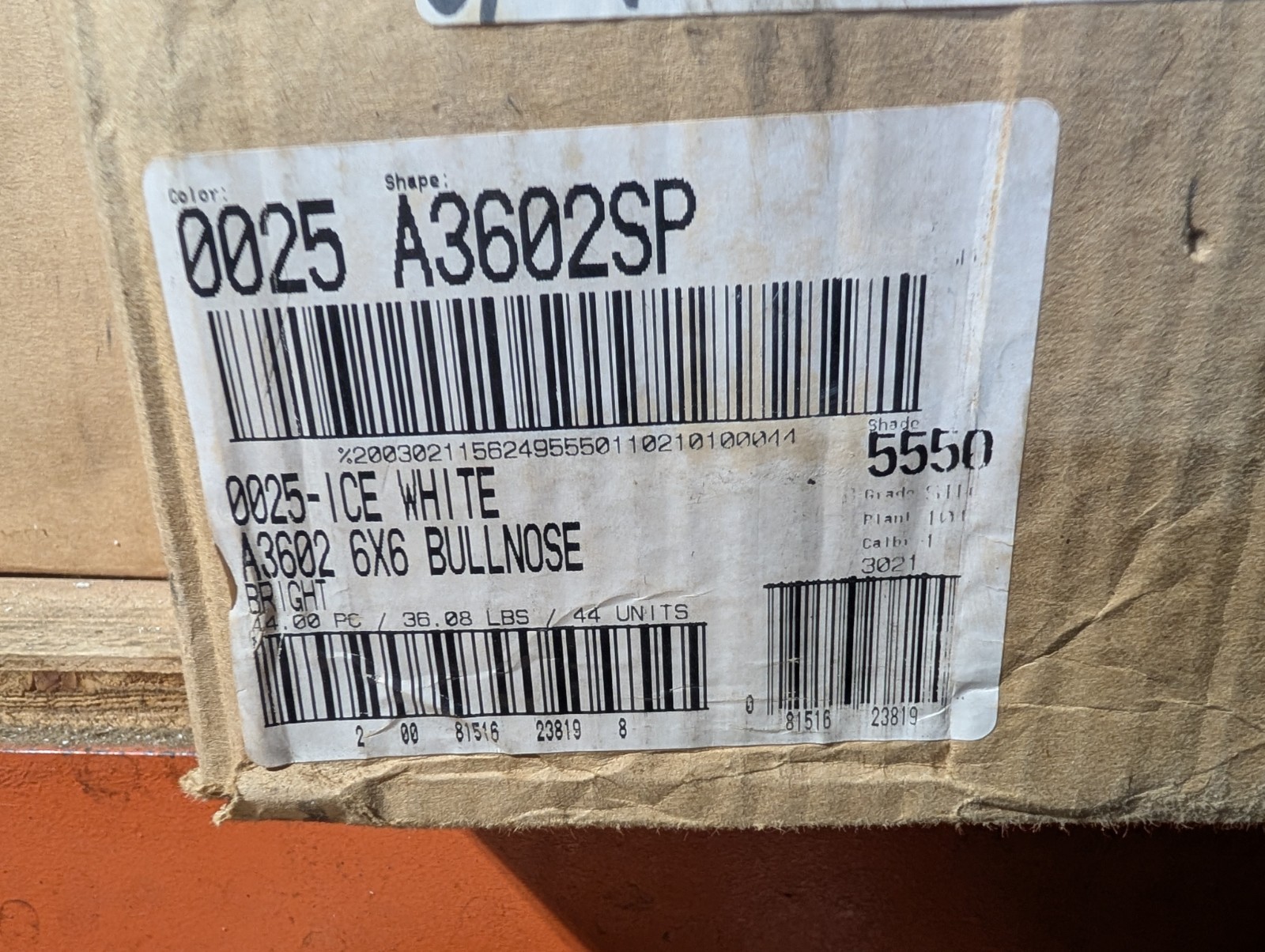 1 pc NEW American Olean #25 Ice White A3602 Ceramic Tile MUD BULLNOSE 6″X6″