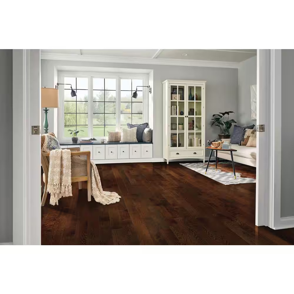 Plano Mocha Oak 3/4 In. T X 5 In. W Smooth Solid Hardwood Flooring (23.5 Sq.Ft./