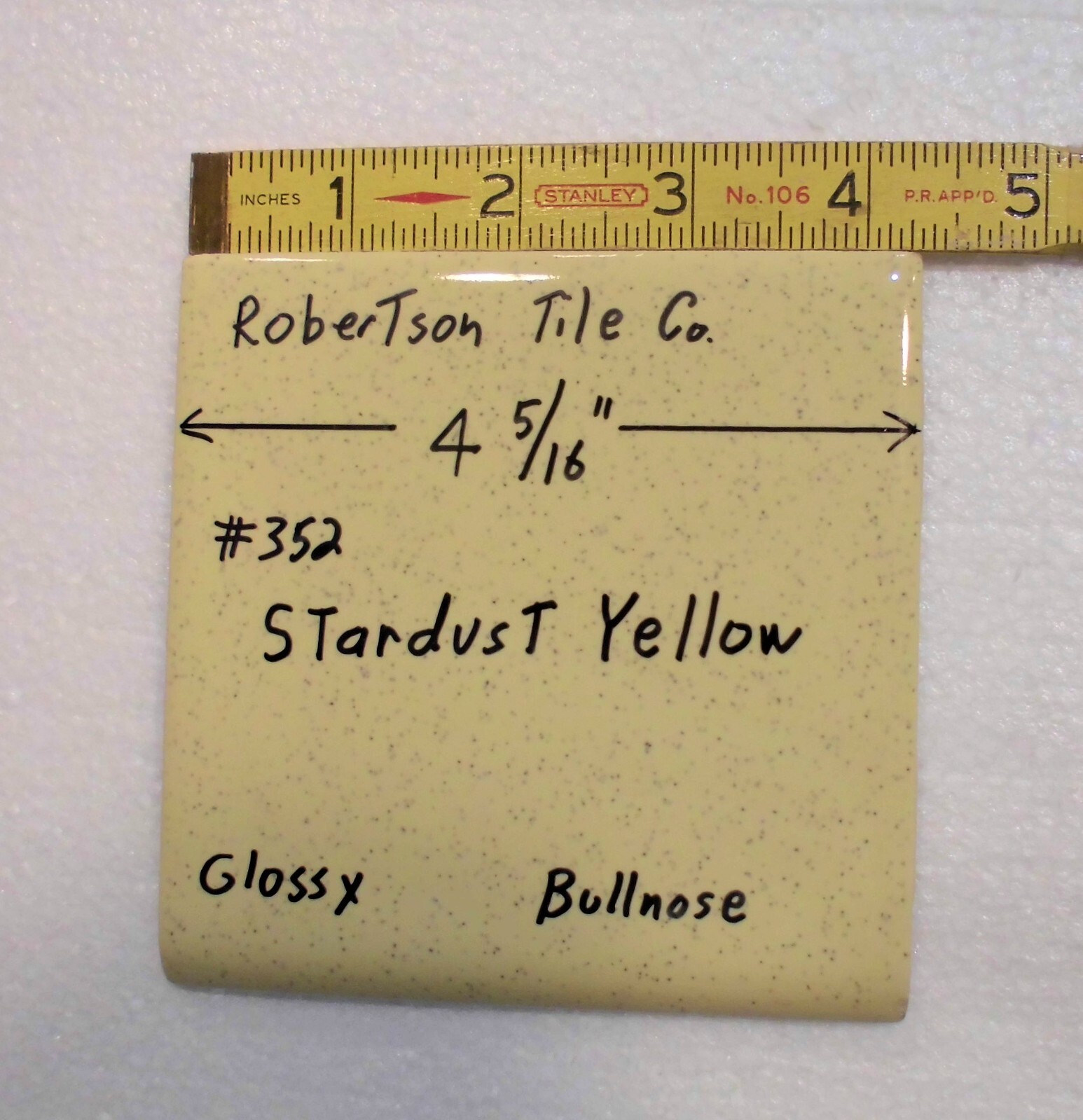1 pc. Stardust Yellow: Vintage Glossy Ceramic Bullnose Tile 4-5/16” Robertson