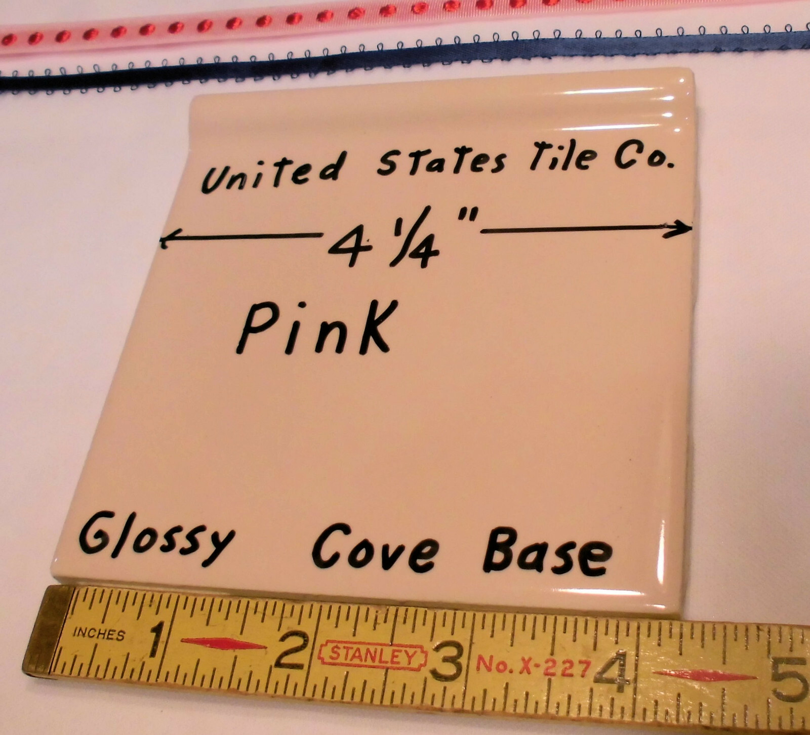 1 pc. Cove-Base Ceramic Tile *Venetian Pink* 4-1/4″ Made in USA: Glossy NOS