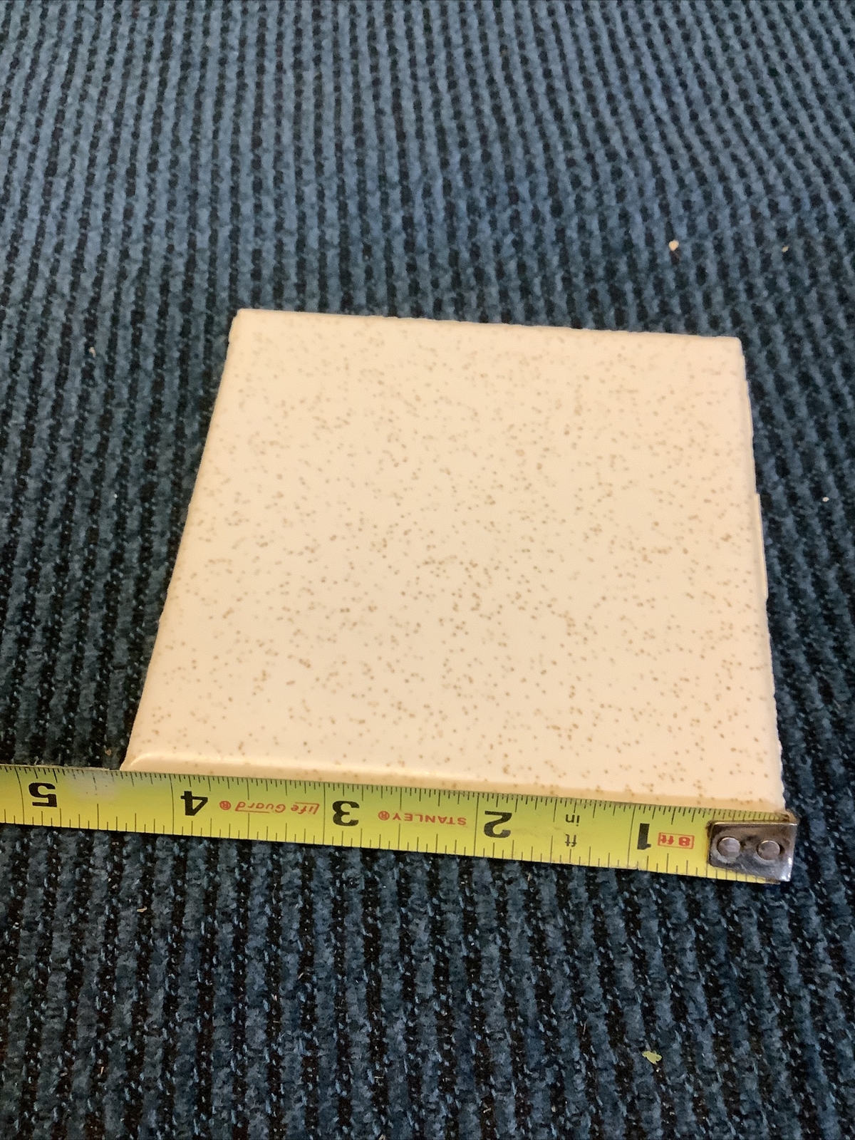 1 ea Ceramic Florida Tile 4 3/8” White Gold Speckle Reclaimed Glossy (stsh)