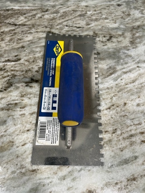 QEP Comfort Grip Pro Preferred 1/4 in x 1/4in x 1/4 in SQ Stainless Steel Trowel