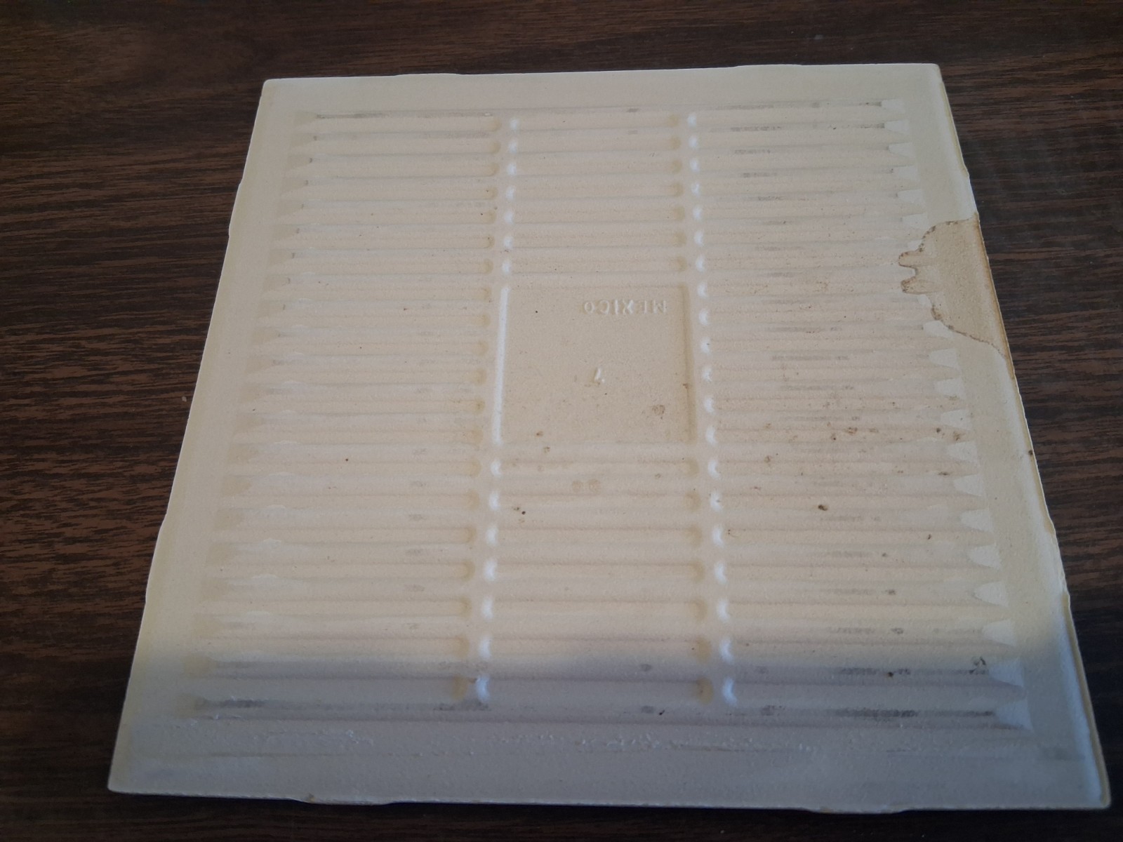 6″ x 6″ DALTILE WHITE GLAZED SMOOTH CERAMIC TILE, 1/4″ THICK (SET OF 12 TILES)