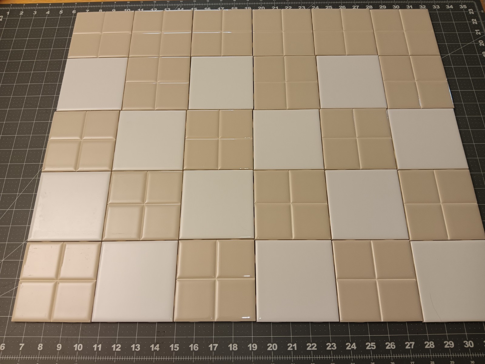 assorted 30 pcs. WHITE & TAN Dal-Tile ceramic glossy 4 square bath kitchen NEW