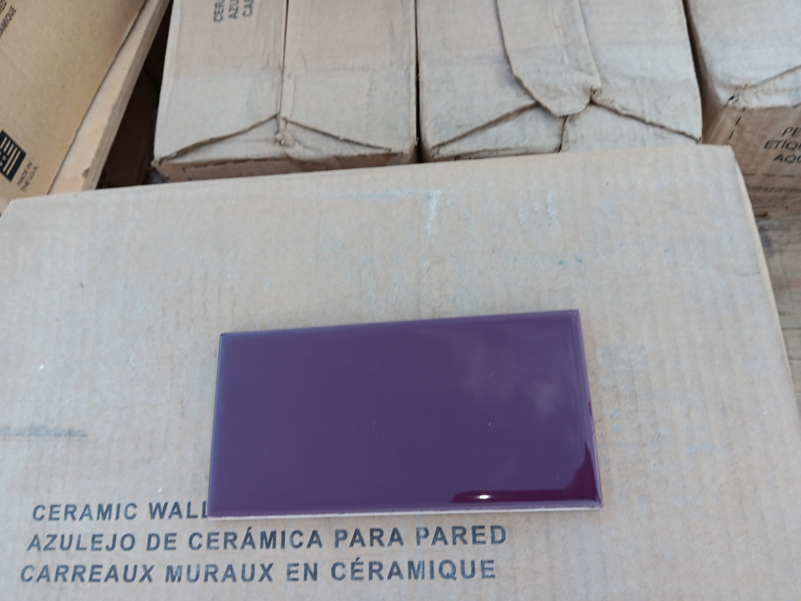 1 Box – 100 Tiles ( 12.5 ft² ) Glossy Purple Ceramic Wall Tile 3″ x 6″..Retro