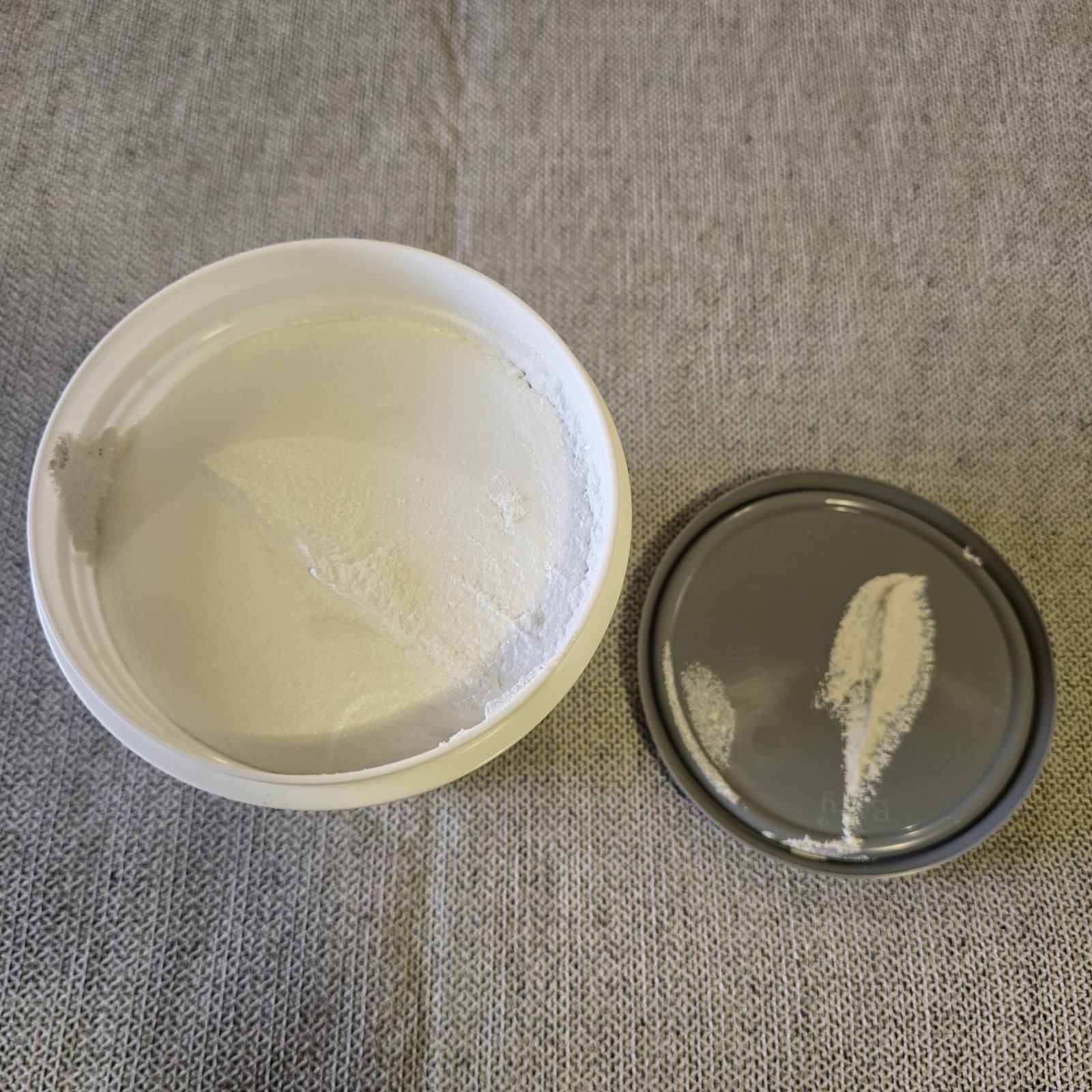 Simple Grout Ready To Use – Pre Mixed (1 Quart) Artic White
