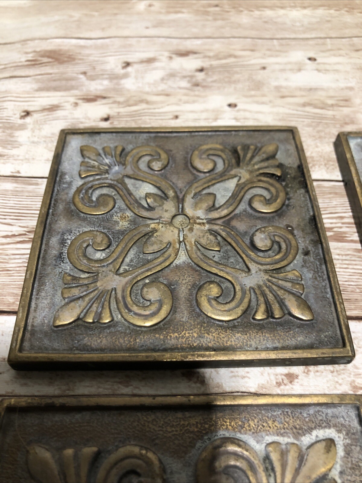 6 AHNZU Massalia Bullion Brass Deco Metal Wall Trim – 4″ x 4″ Frieze Accent