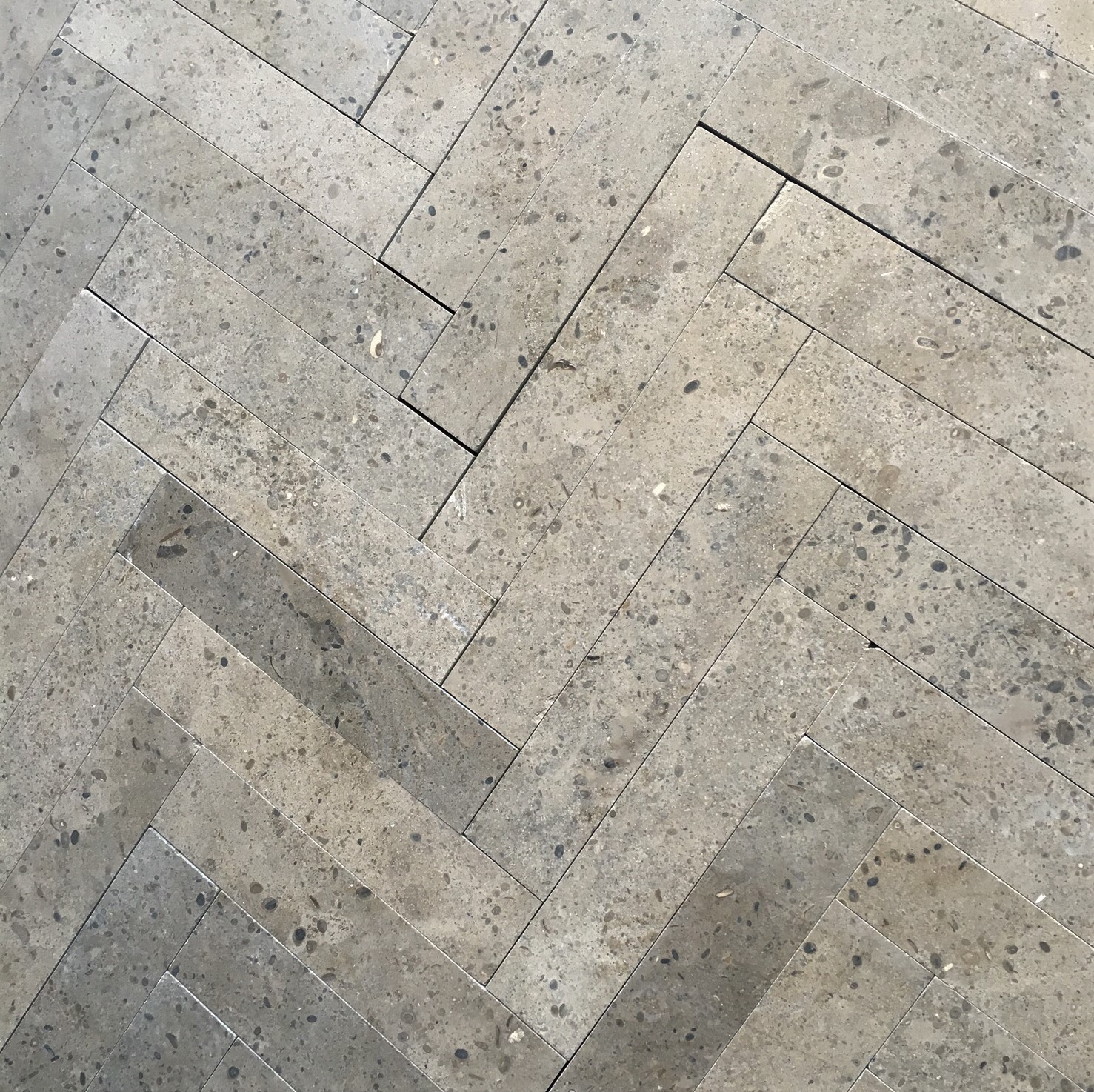 Lagos Azul 6×12 Herringbone Mosaic Limestone Tile Backsplash Floor (PACK OF 10)