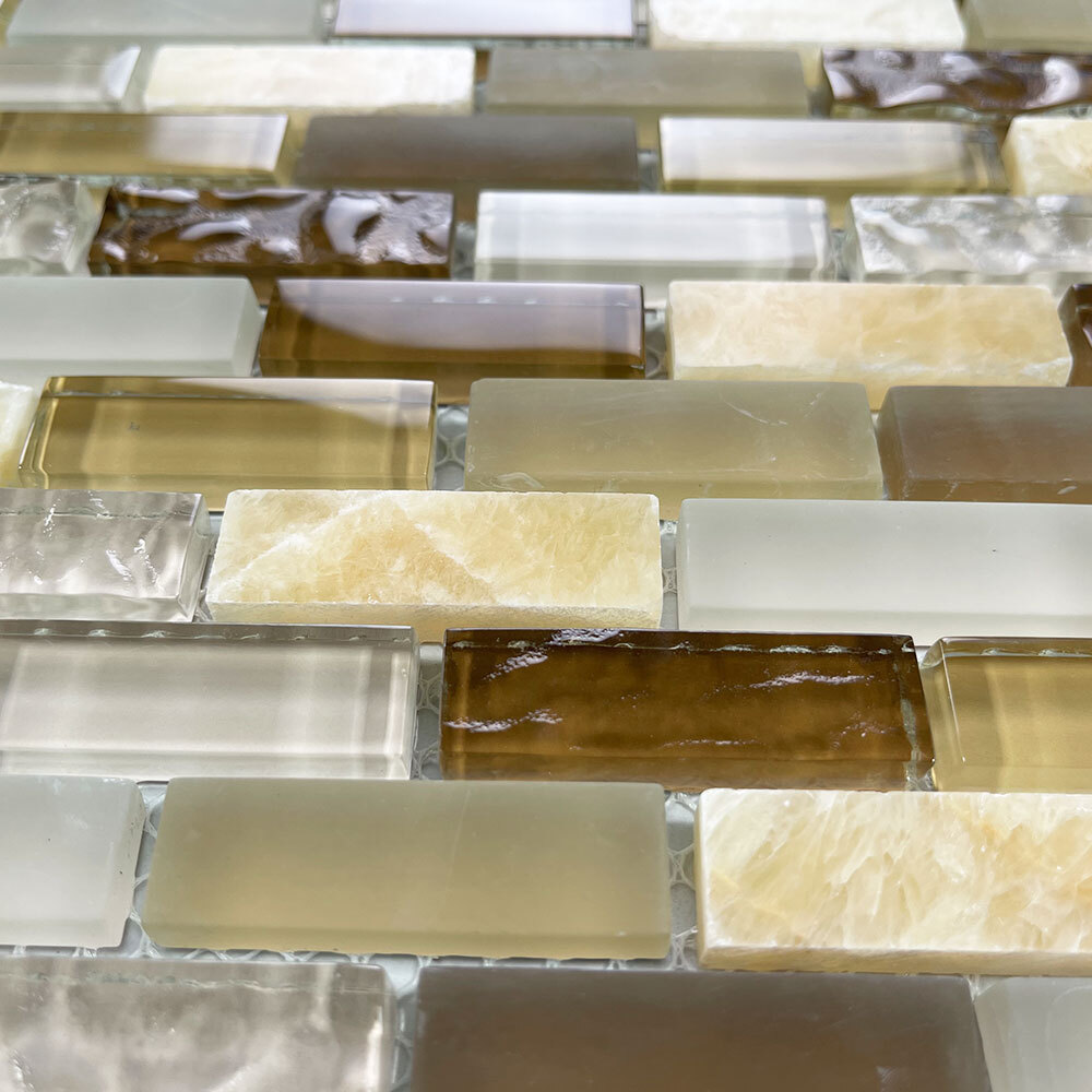 A62004 Glass Mosaic Tile Beige Brown White Crackled Yellow Honey Onyx Accent