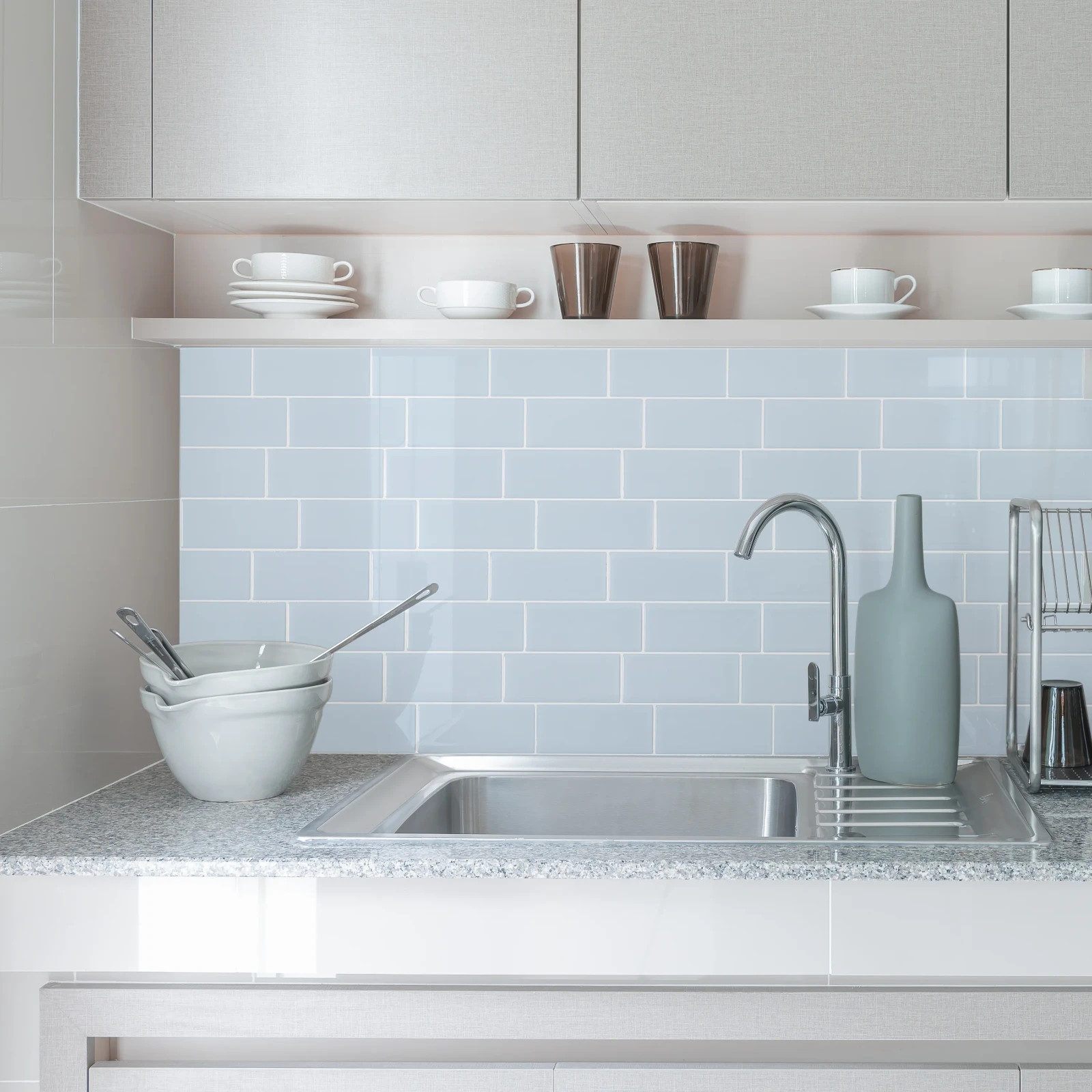 Smart Tiles Metro Babe Blue Vinyl Peel and Stick Tile (38 pieces)