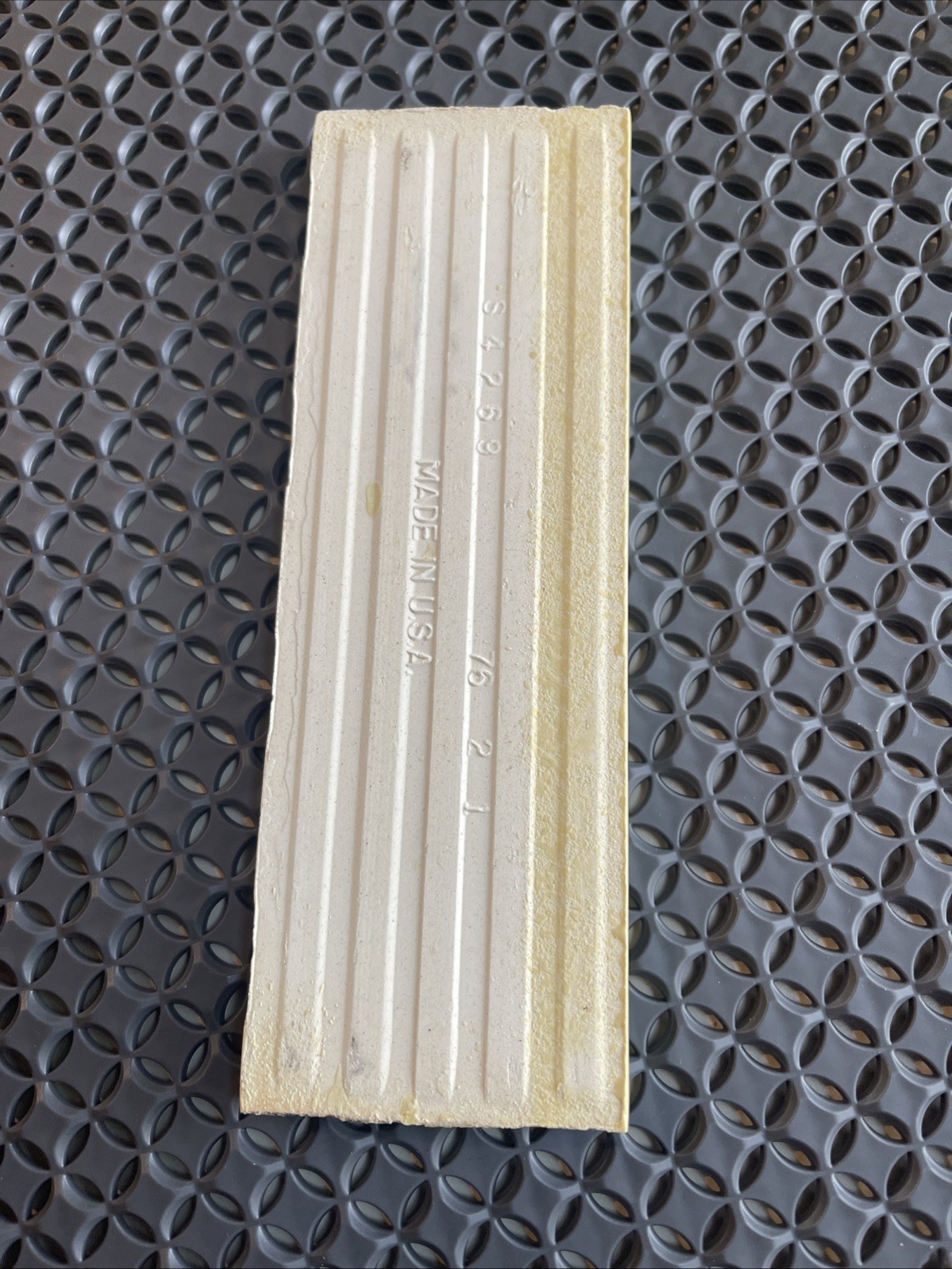 5 Vintage Yellow Gloss Ceramic Bullnose Flat Trim Tiles 2X6 457