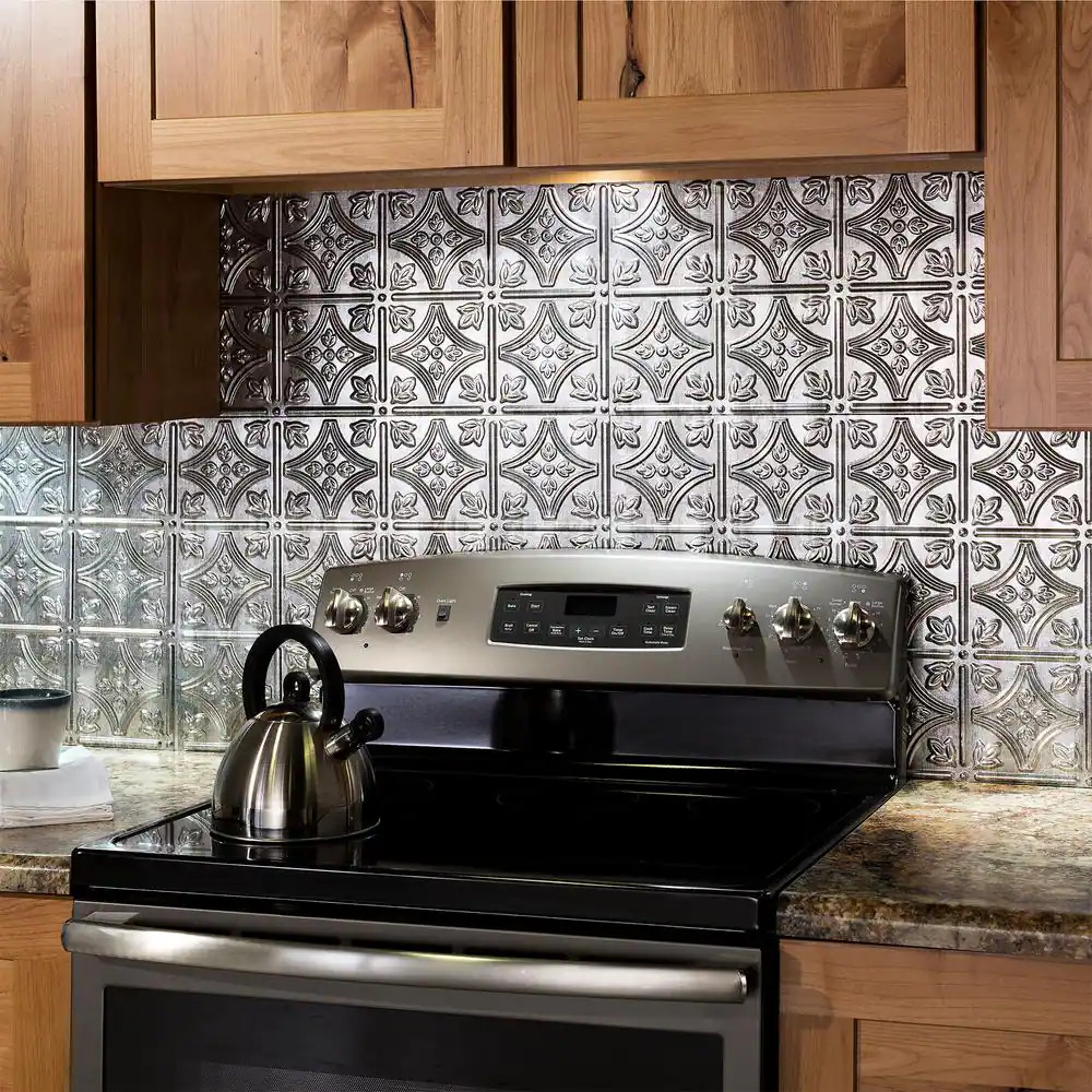 18.25 In. X 24.25 In. Crosshatch Silver Traditional Style # 1 PVC Decorative Bac