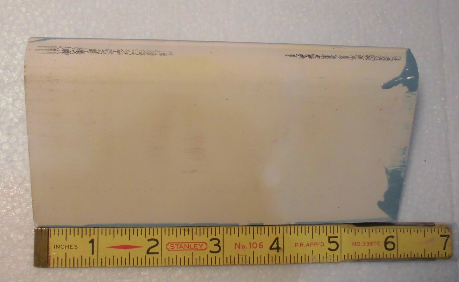 1pc. H & R Johnson: Bullnose Top Cove Base Ceramic Tile; 2-7/8″ X 6″ Glossy Blue