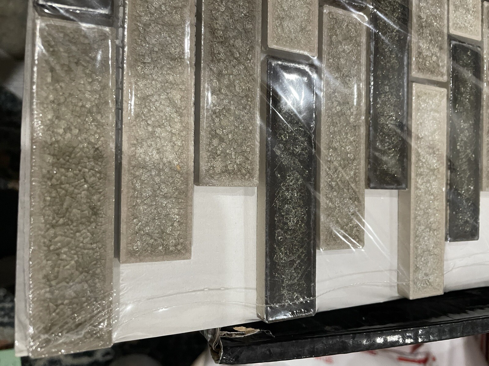 9X (sheets)12”x12”x8mm Glossy Glass Floor And Wall Tile (1sqft)EA