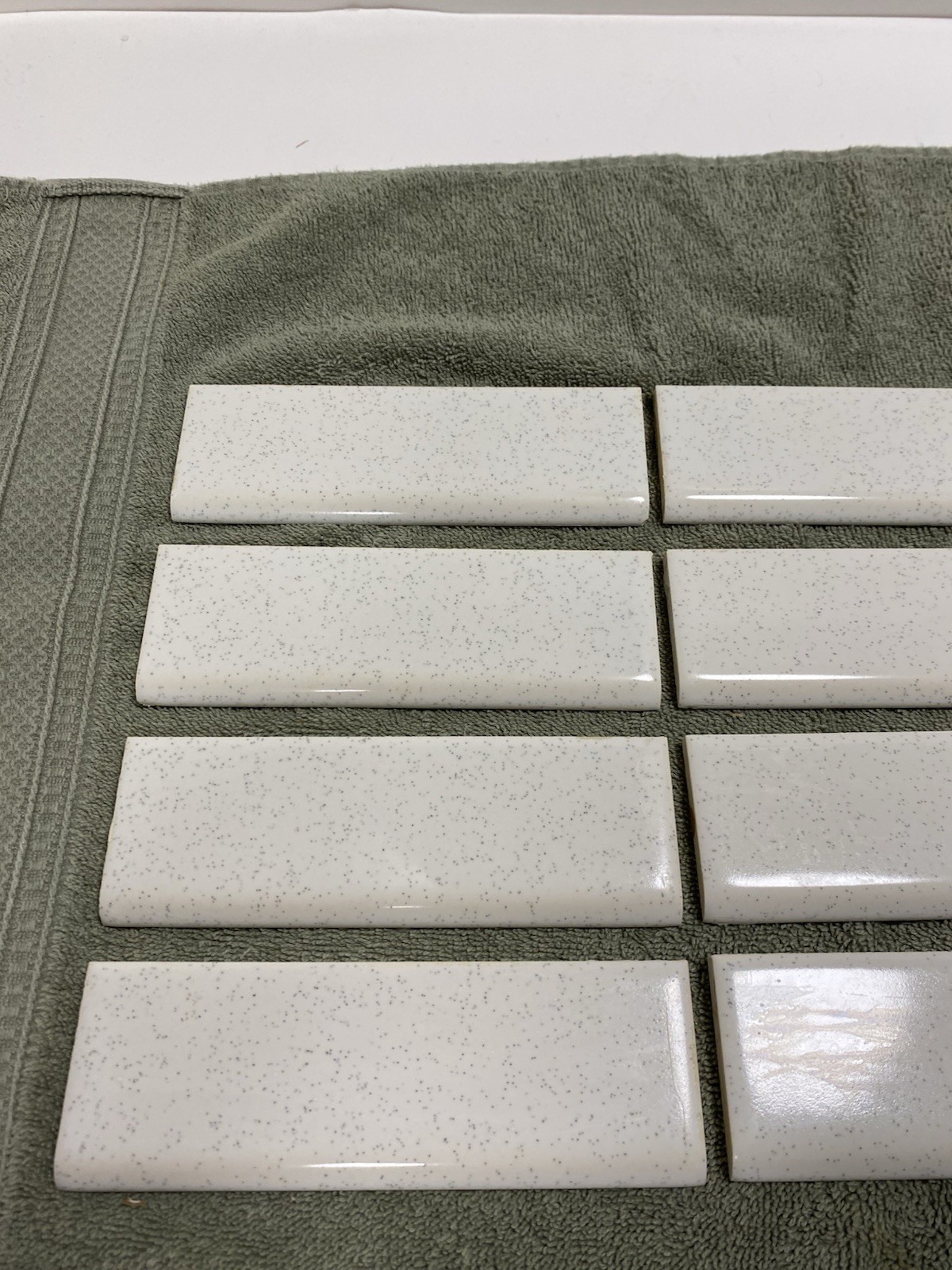 8- Vintage (1950-60s) White Speckled Ceramic Tile – Edge Bullnose (6×2)
