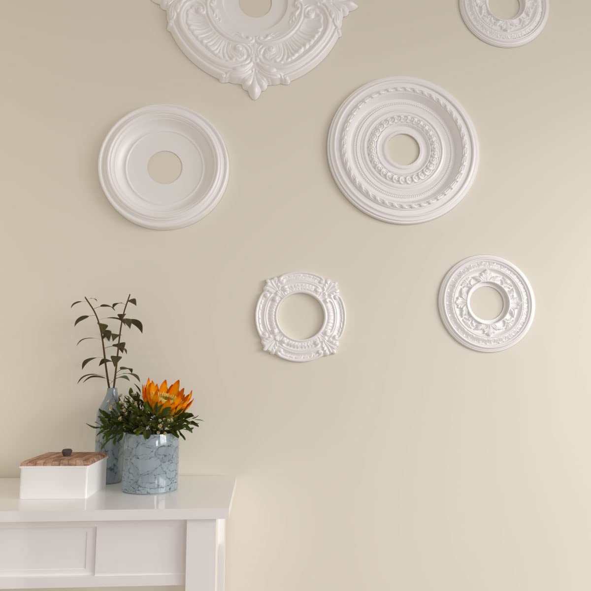 Ekena Millwork CM09BN Benson Ceiling Medallion, 1 Count (Pack of 1), Primed